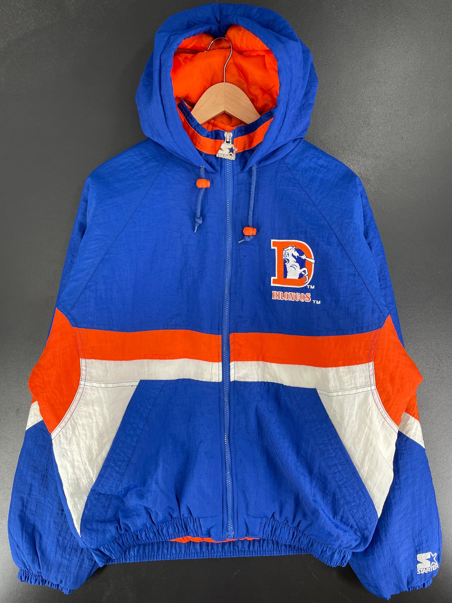 90’s STARTER x DENVER BRONCOS Size L Vintage NFL Padded Nylon Jacket / F5861N