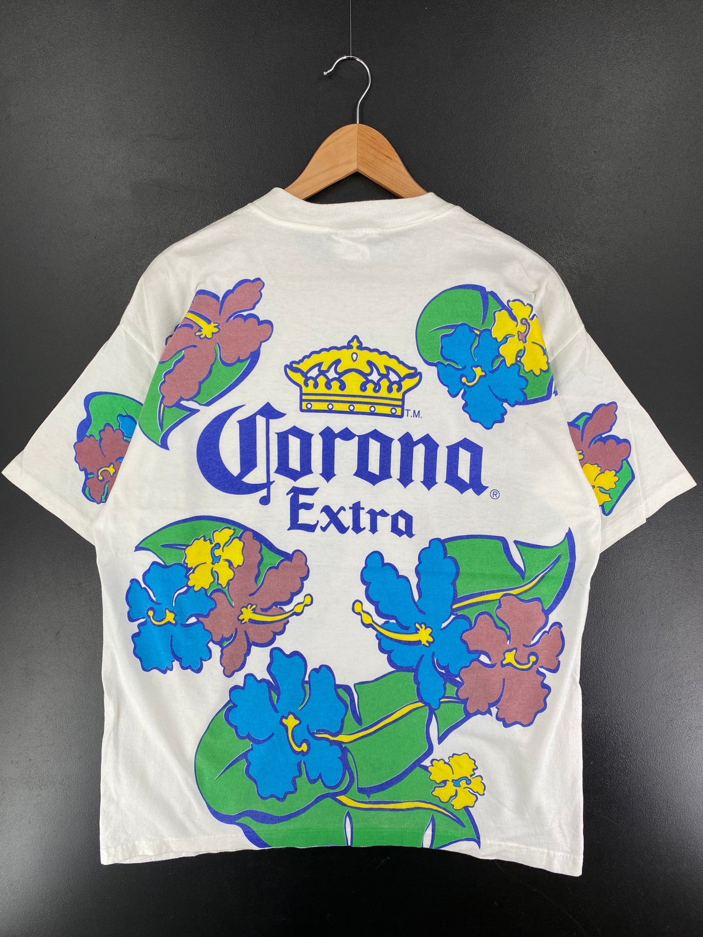 Vintage CORONA Size XL T-shirt / F3237T