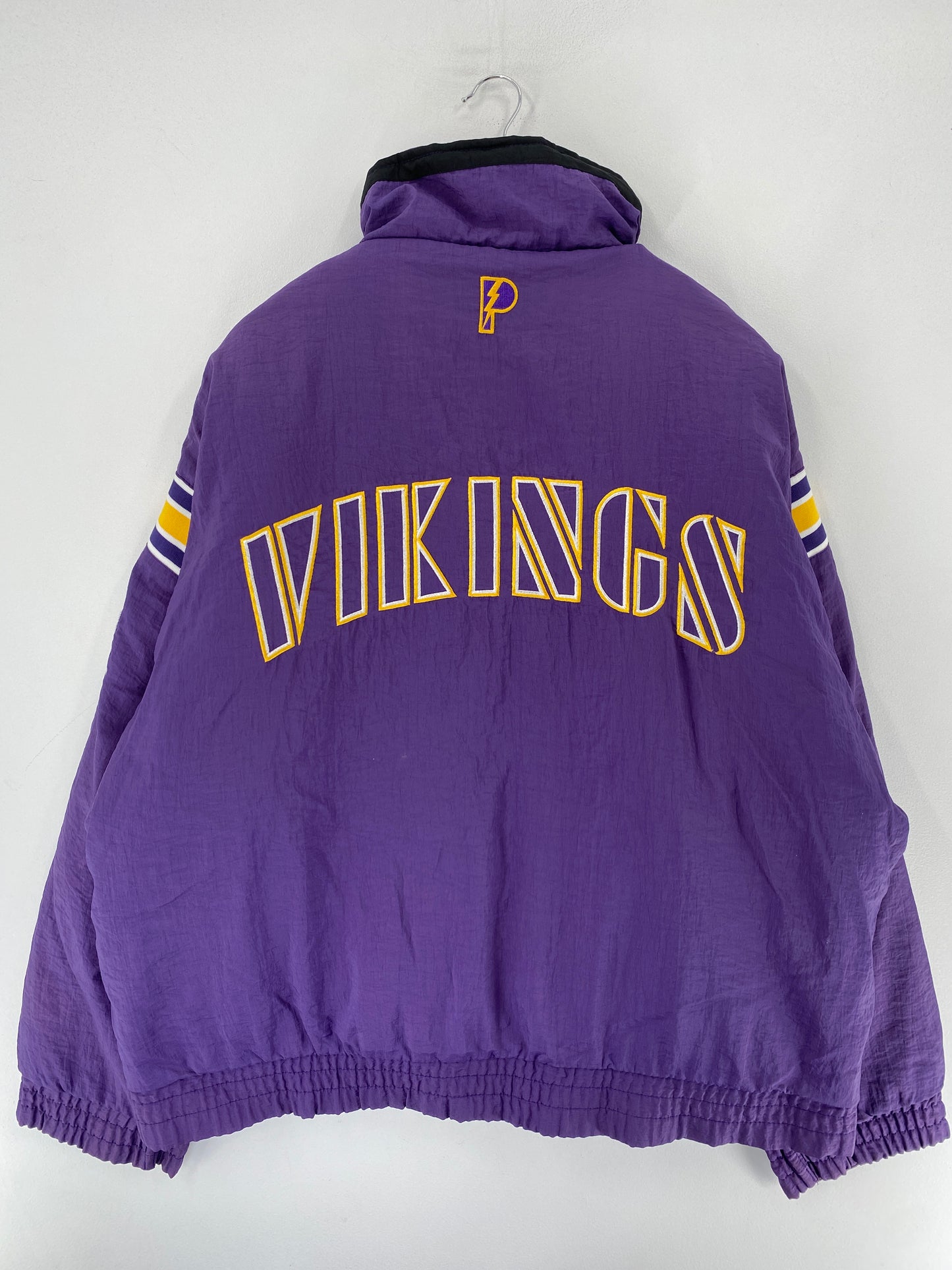 90’s MINNESOTA VIKINS Size XL Padded Reversible Nylon Jacket / F5024N