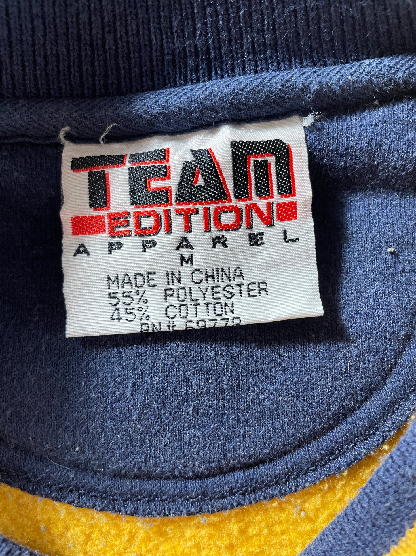 Vintage NOTRE DAME FIGHTING IRISH Size M College Sweat shirt / F5460S