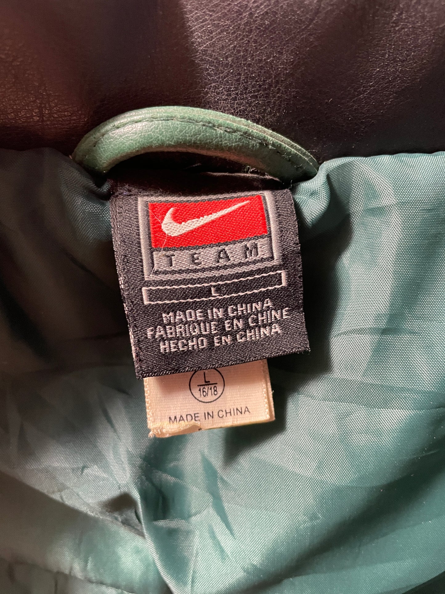 00' NIKE x BOSTON CELTICS  Size L Vintage NBA Faux Leather Jacket / F5584J