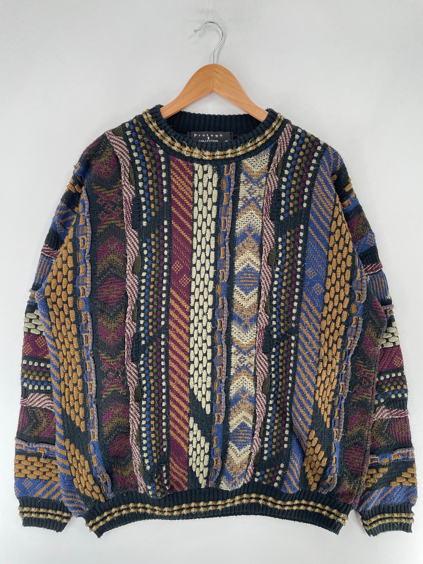 Vintage 3D COOGI-STYLE Made in USA Size XL Acrylic Knit Sweater / F2873K