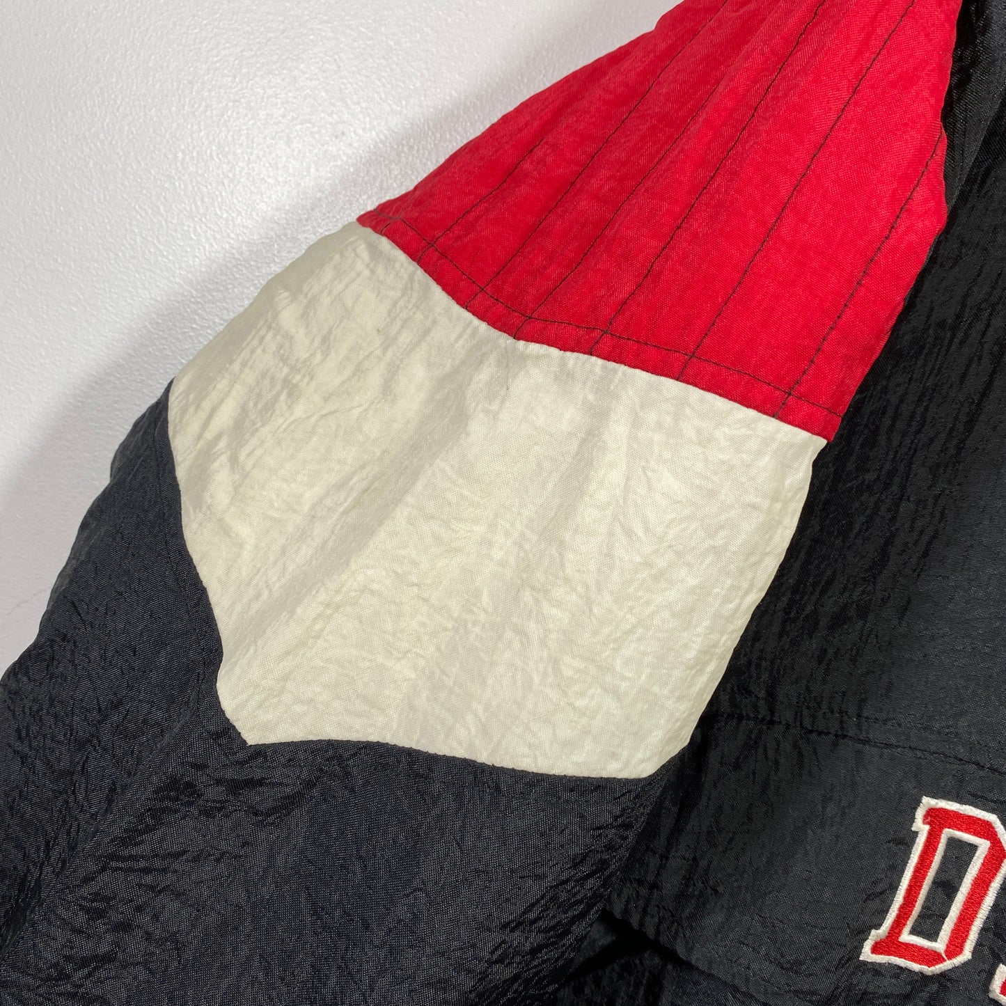 (L) 90's STARTER X DEVILS Vintage NHL Padded Nylon Jacket / A0789N