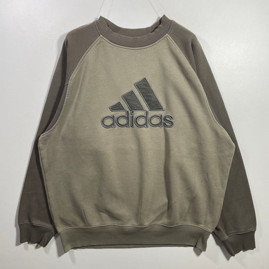 (L) 00’ ADIDAS Vintage Sweatshirt / A1090S