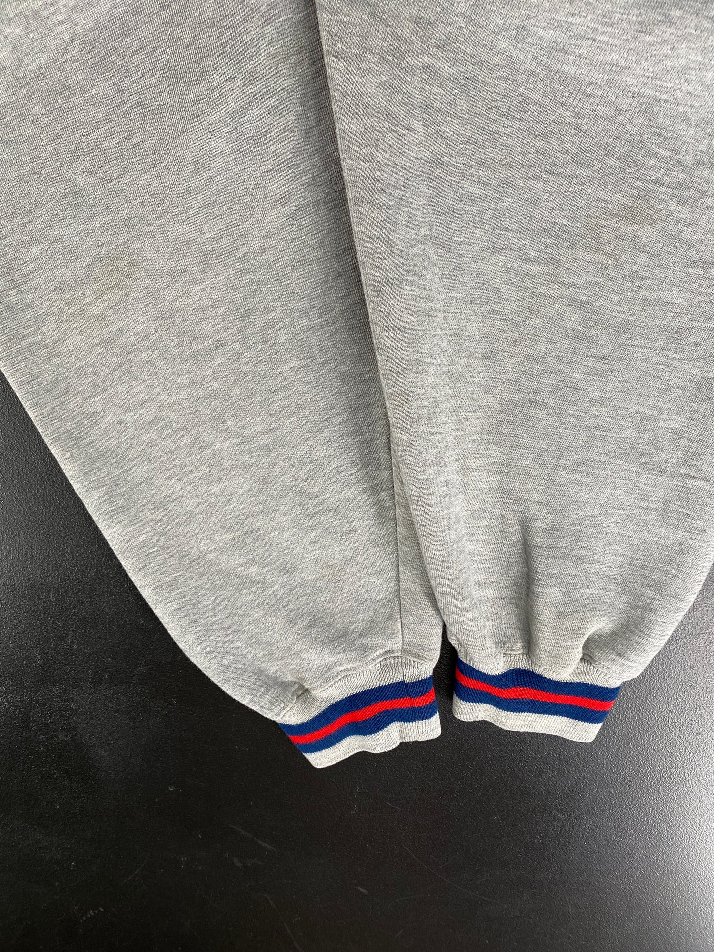 90’s NEW ENGLAND PATRIOTS Size L NFL Sweat-Shirt / F8896S