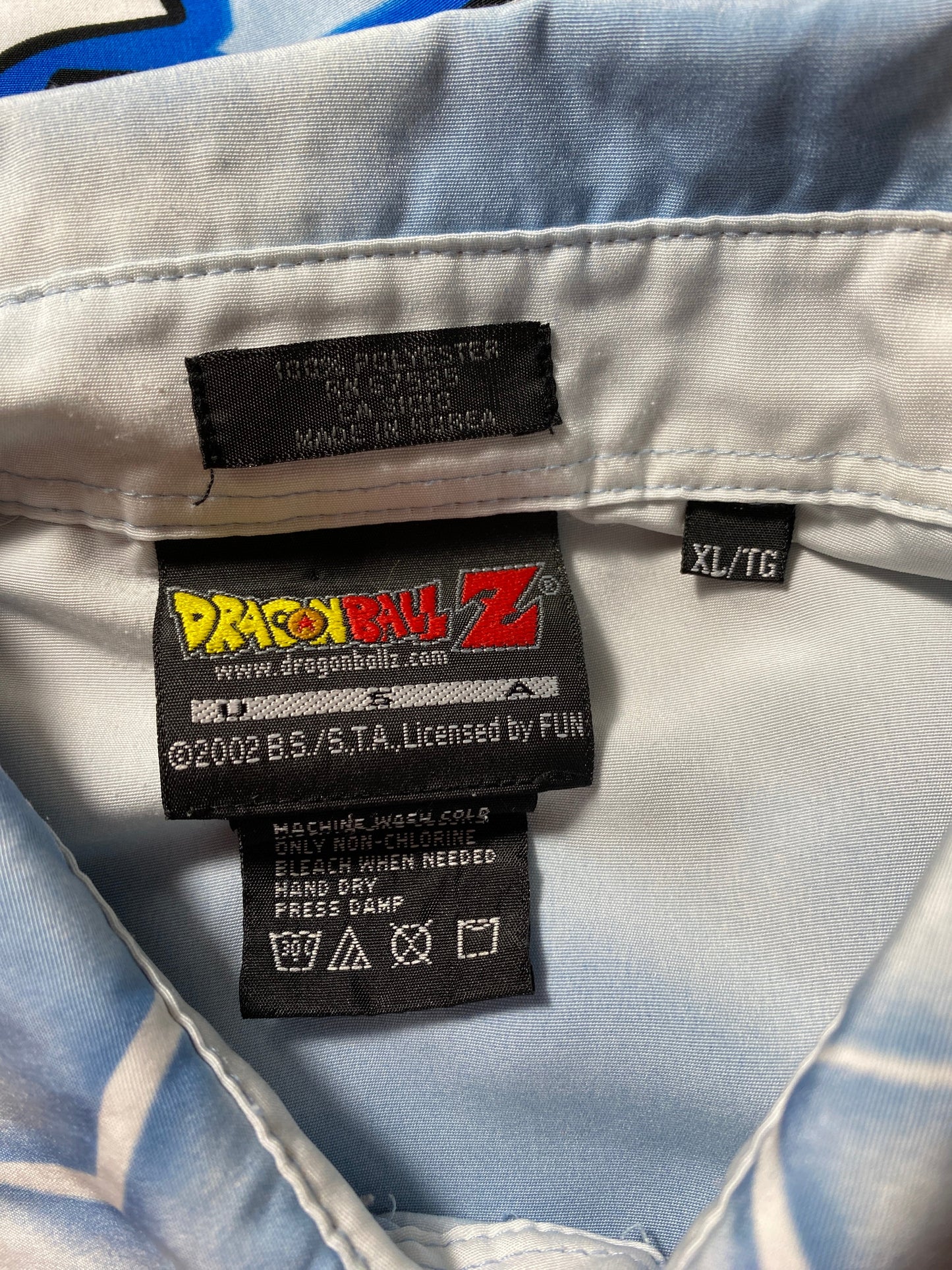 2002 DRAGON BALL Z Size XL Vintage Button down Shirt / F9888B