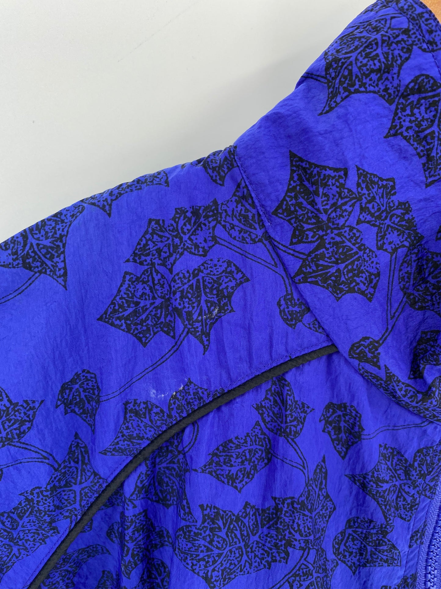 90’s REEBOK Size M Vintage Nylon-Jacket / G3217N