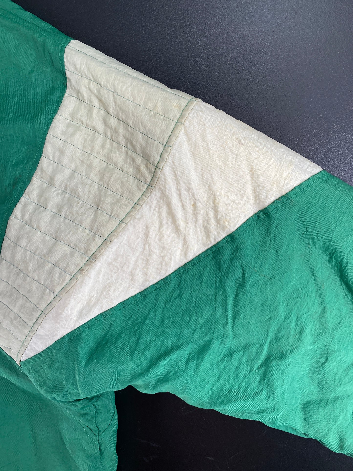 90’s STARTER x PHILADELPHIA EAGLES Size XXL NFL Padded Nylon Jacket / F6061N