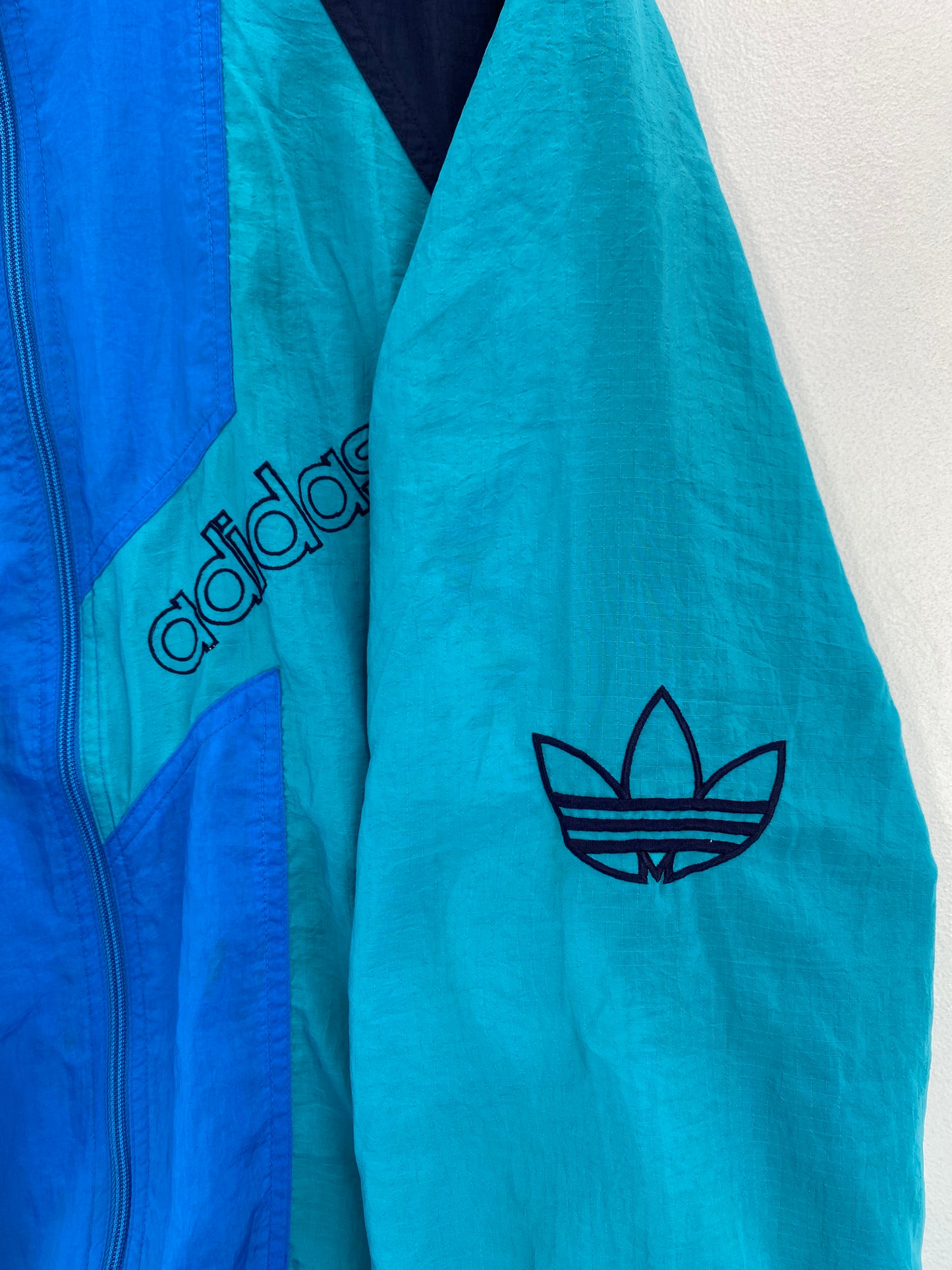 Vintage ADIDAS Size XL Zip-up Nylon Jacket / G4546N