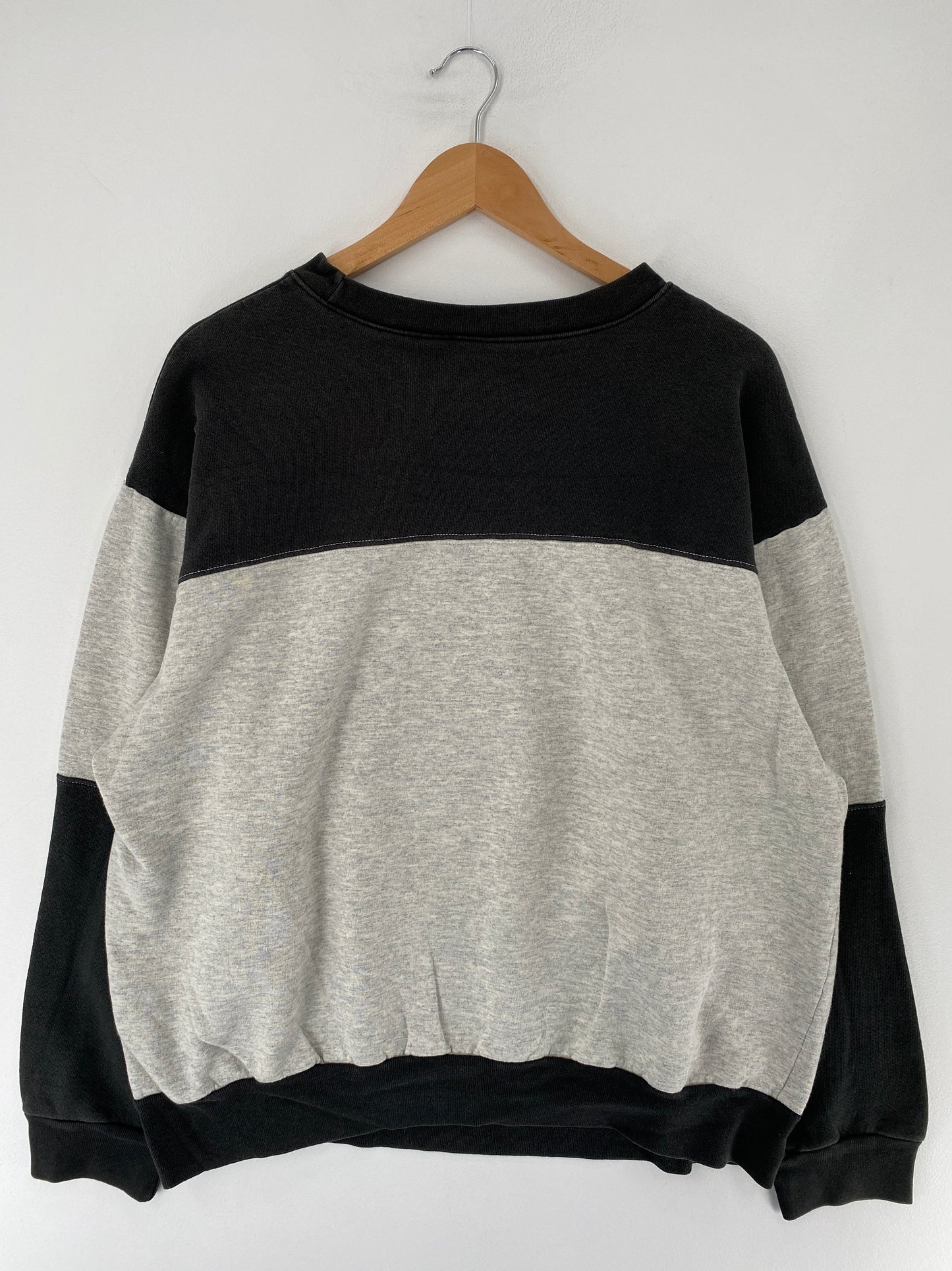 90’s SAN ANTONIO SPURS Size Approx.XL NBA Sweat-shirt / G526S