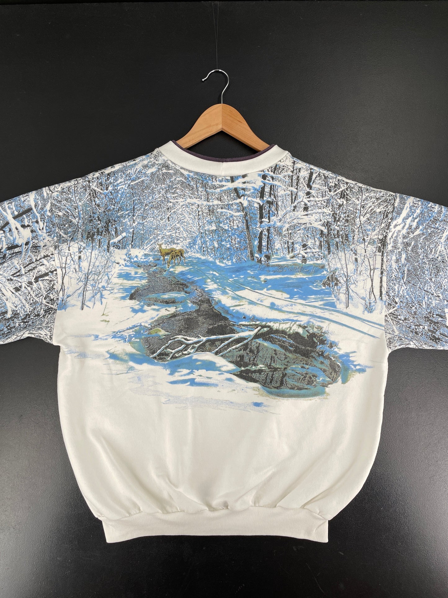 90’s SNOW FOREST Size Approx. XL Animal Sweat-Shirt / G5637S