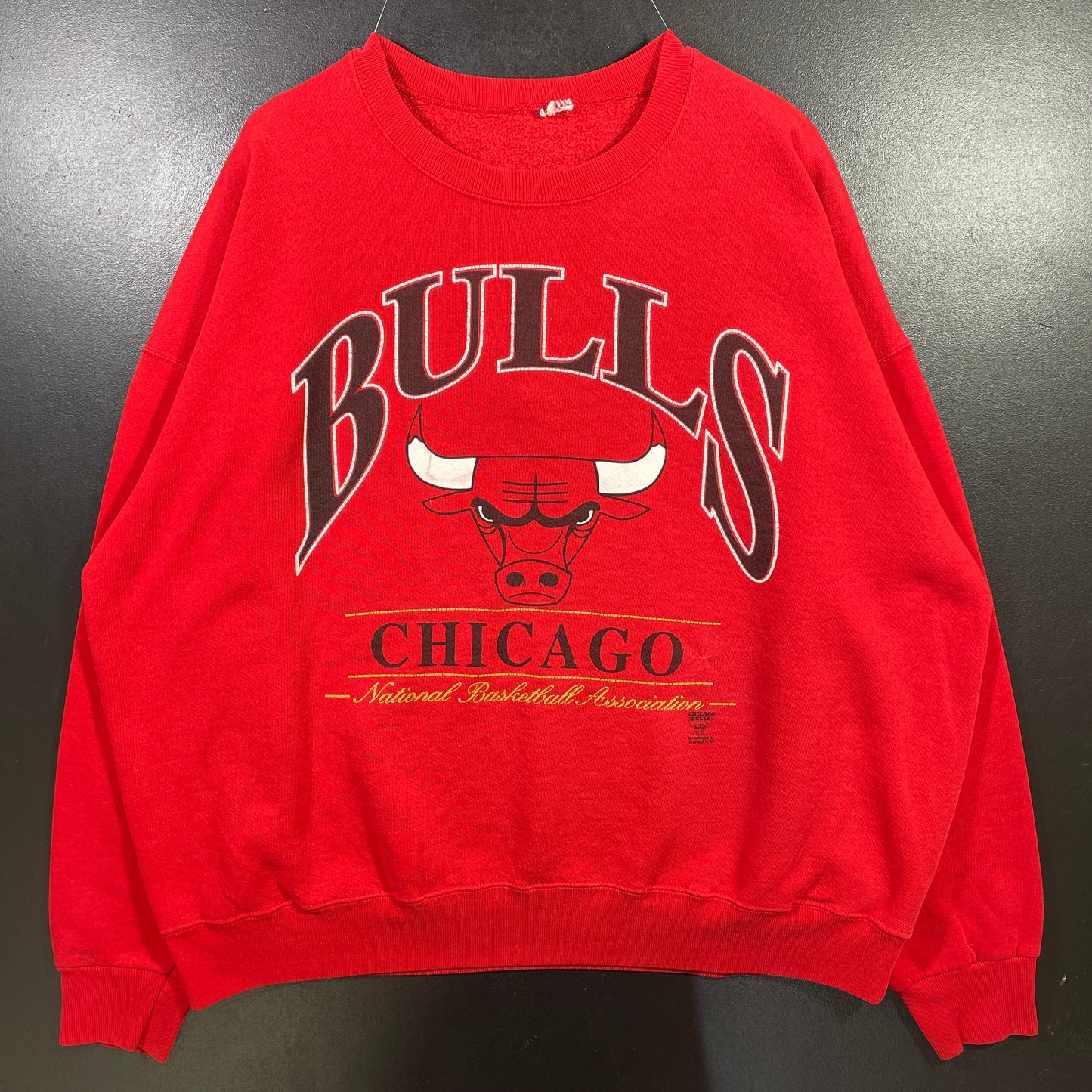 (Approx.L) 90’s CHICAGO BULLS Vintage NBA Sweatshirt / A0992S