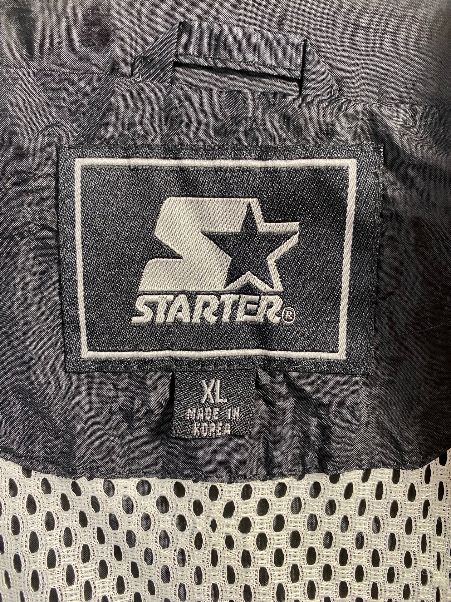 Vintage STARTER Size XL Vintage Nylon Jacket / F6232N