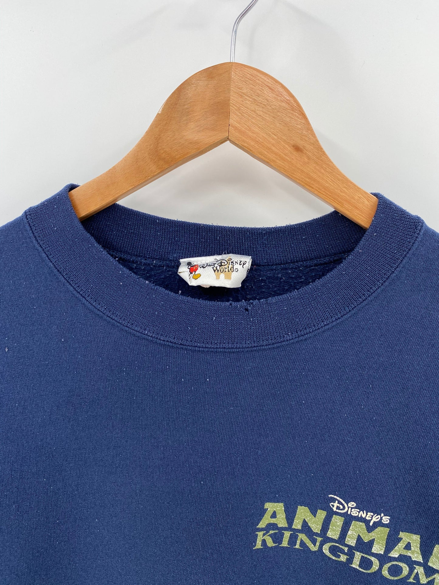 00’ DISNEY ANIMAL KINGDOM Made in USA Size XL Vintage Sweat-shirt / G5172S