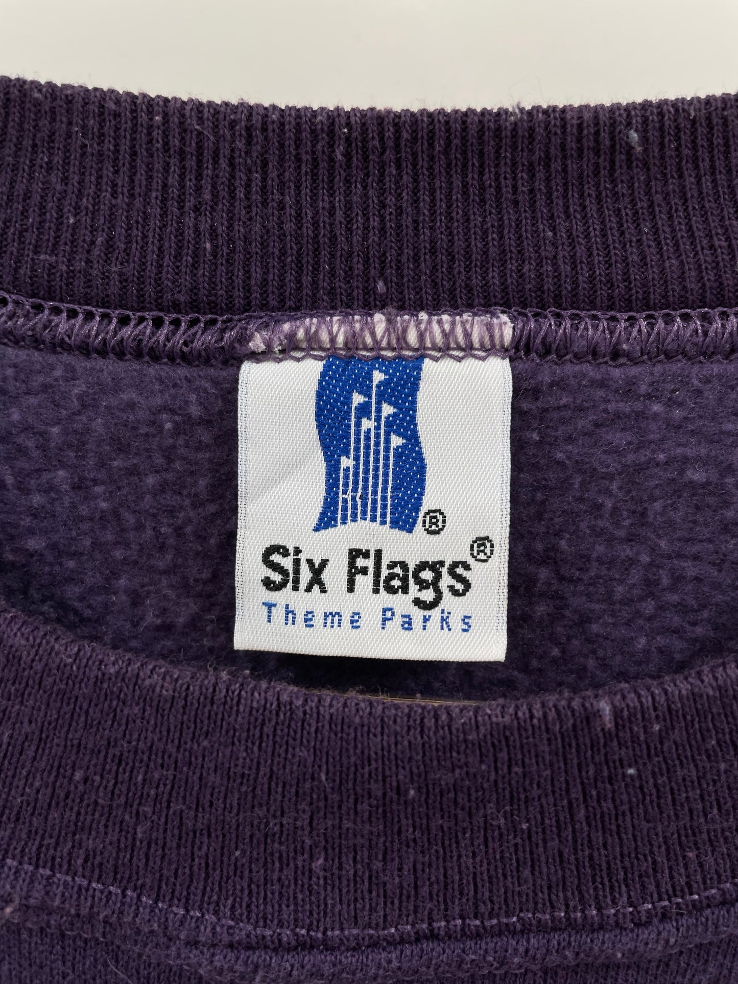 1995 LOONEY TUNES SIX FLAG Made in USA Size XXL Vintage Sweat-shirt / G6830S