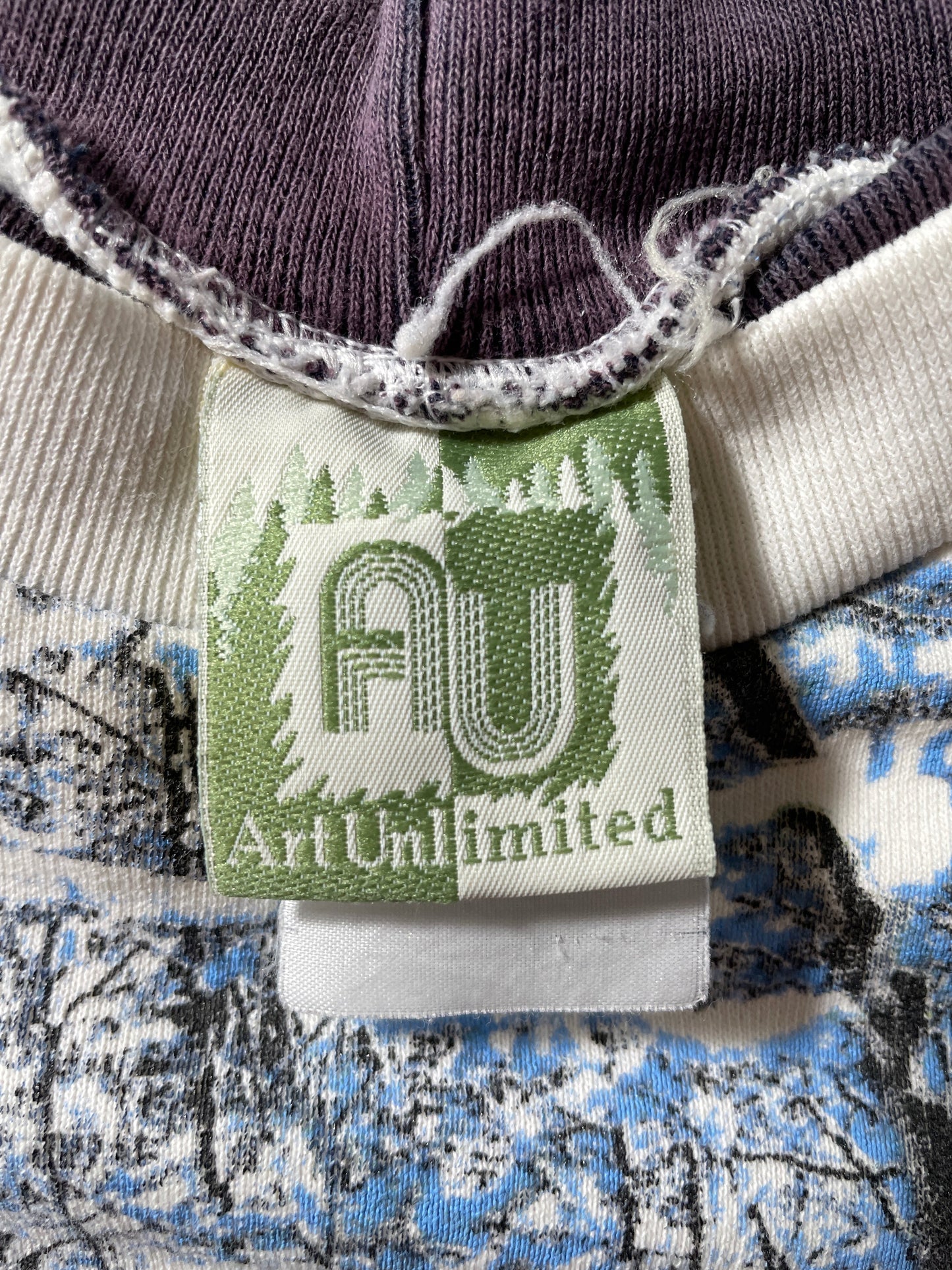 90’s SNOW FOREST Size Approx. XL Animal Sweat-Shirt / G5637S