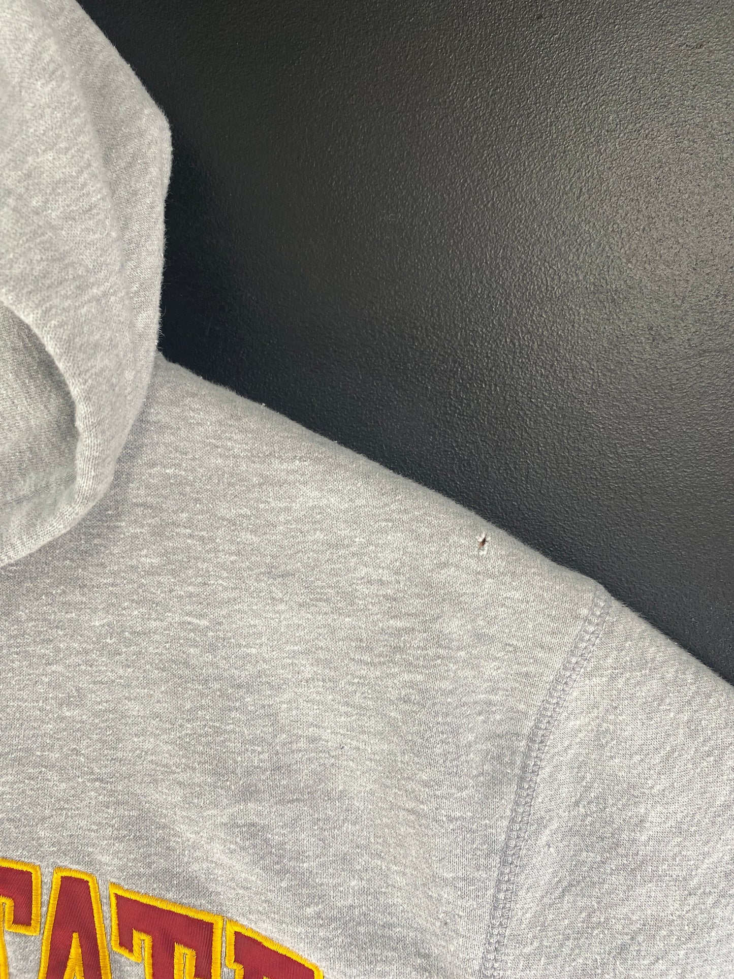 Vintage NIKE x IOWA STATE Size M College Hoodie Sweat shirt / G3489S