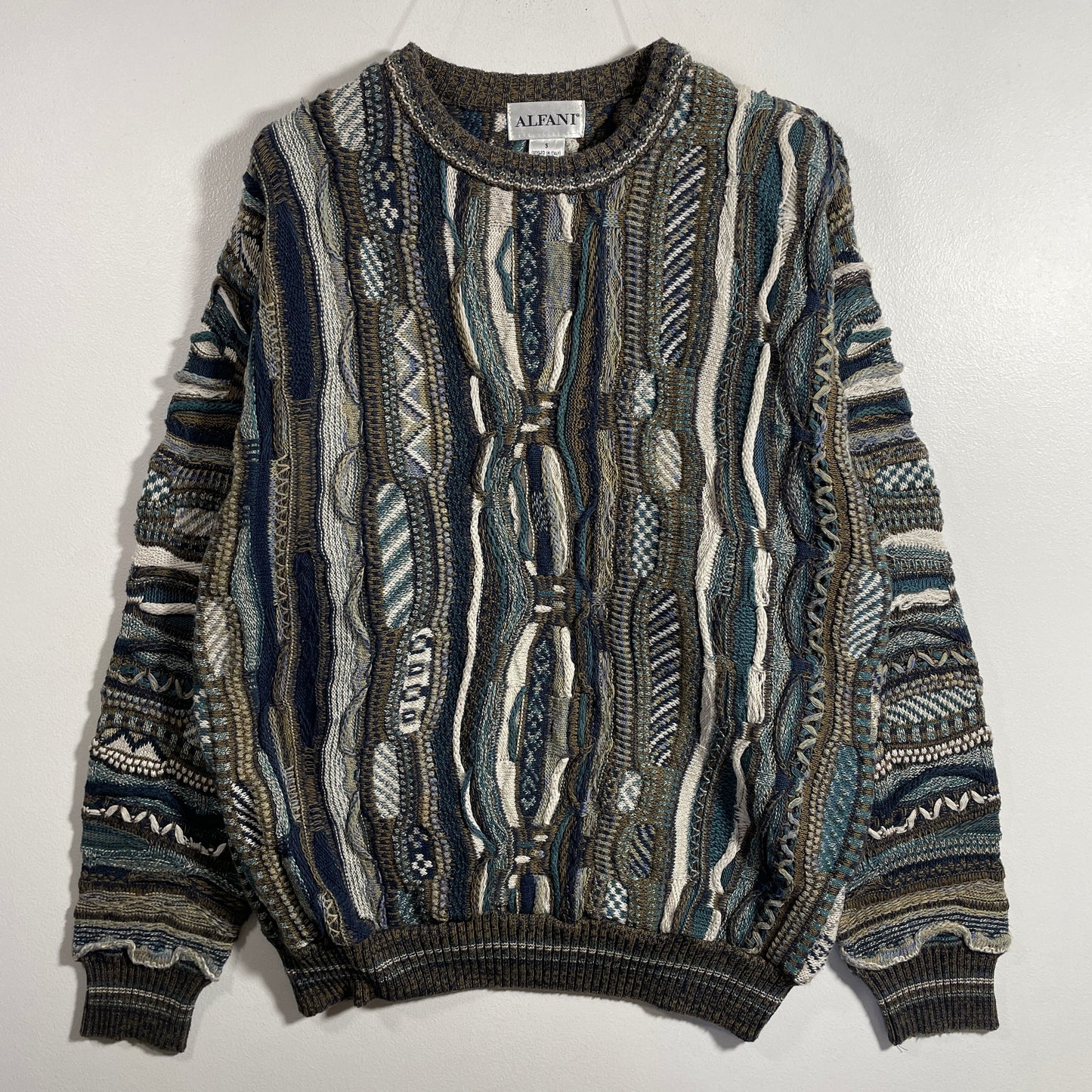 (S) Vintage 3D COOGI-Style Knit Sweater / A1142K