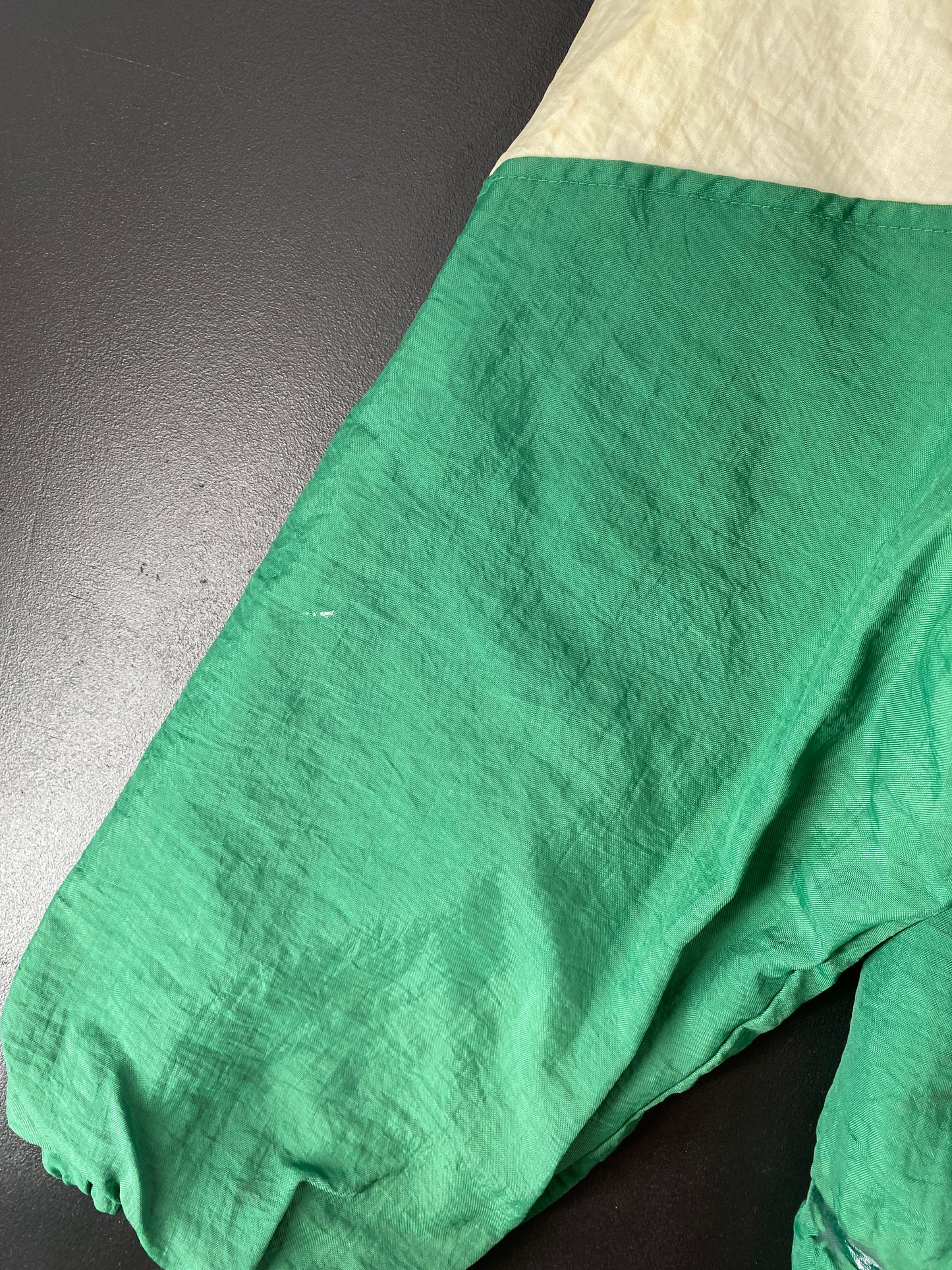 90’s STARTER x PHILADELPHIA EAGLES Size XXL NFL Padded Nylon Jacket / F6061N