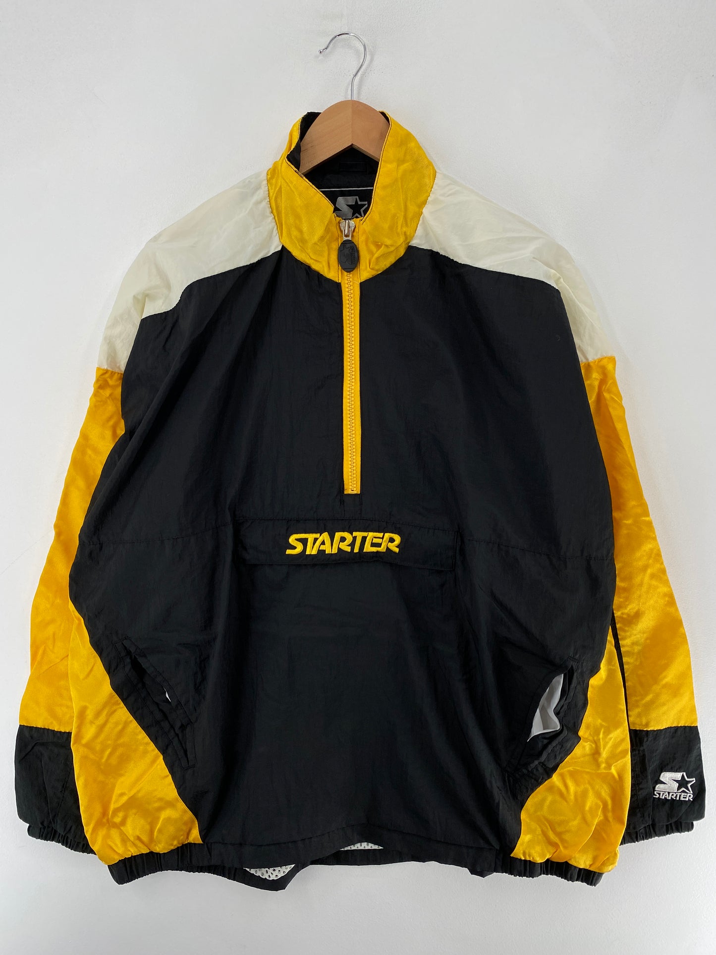 Vintage STARTER Size XL Vintage Nylon Jacket / F6232N