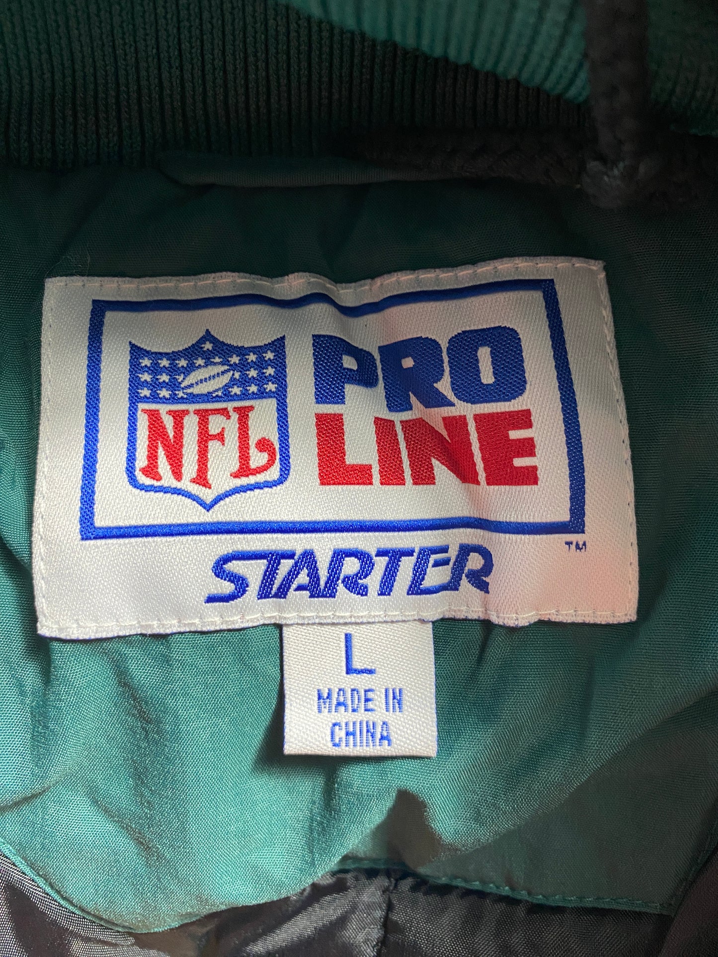 90’s STARTER x PHILADELPHIA EAGLES  Size L NFL Padded Nylon Jacket / F6062N