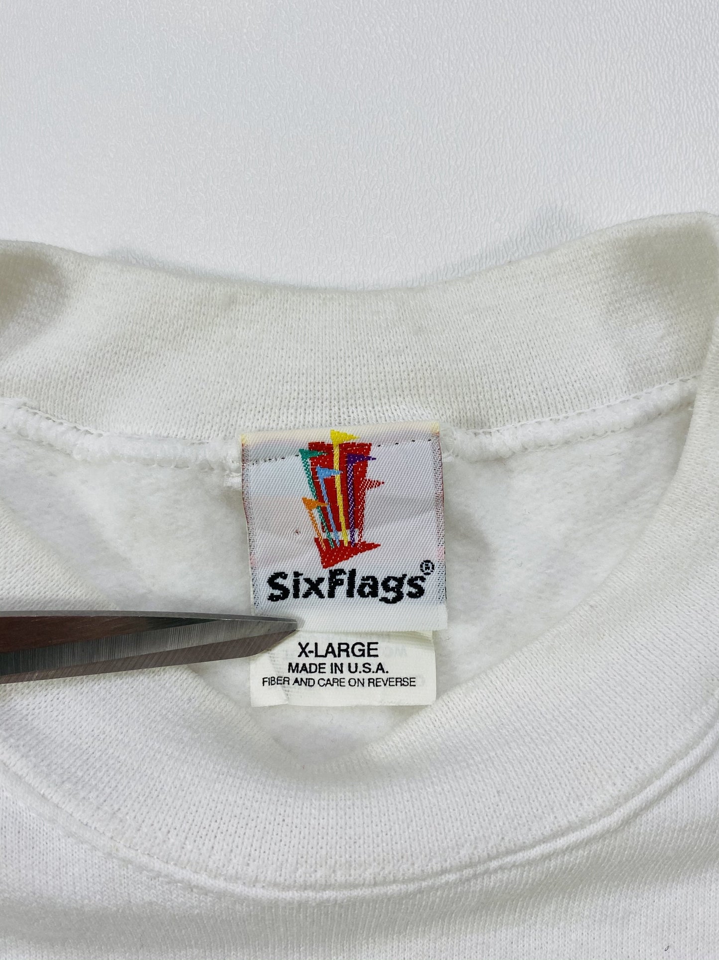 90's SIX FLAGS Made in USA Size XL Vintage Sweat-shirt / G6027S