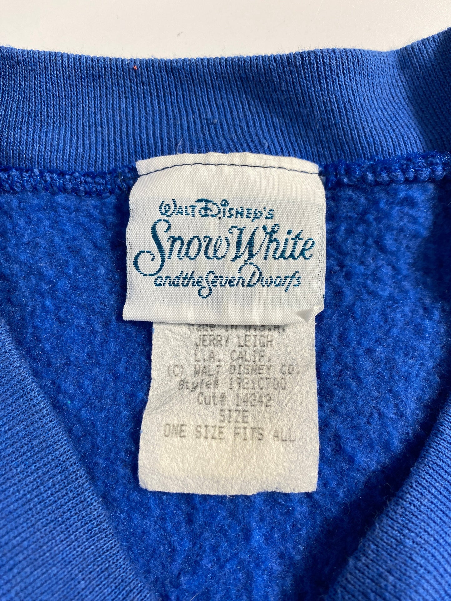 90's DISNEY SNOW WHITE Made in USA Size Approx.XL Vintage Sweat-Shirt / G6919S