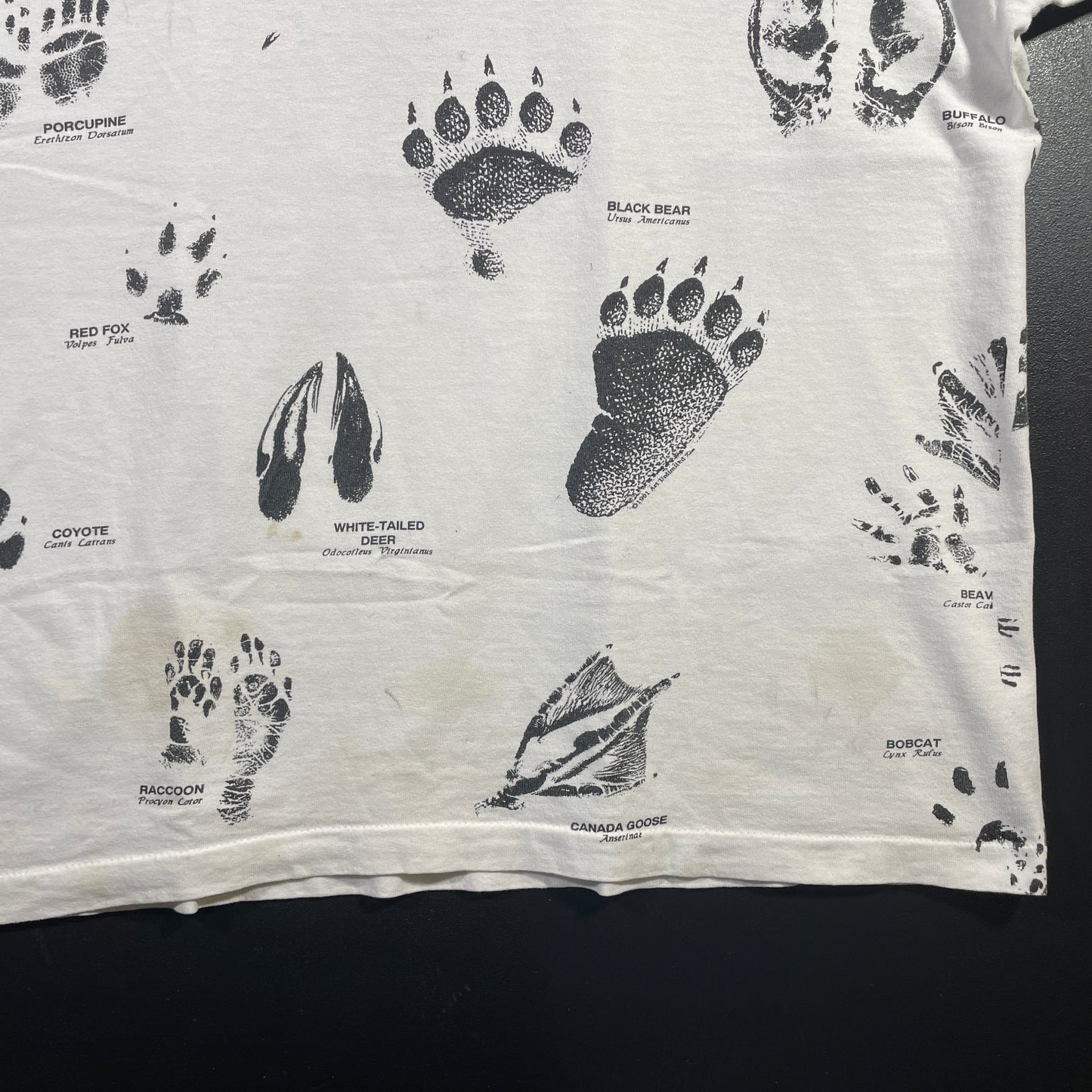 (XXL) 90's WYOMING ANIMAL FOOTPRINTS Vintage T-Shirt / A0814T