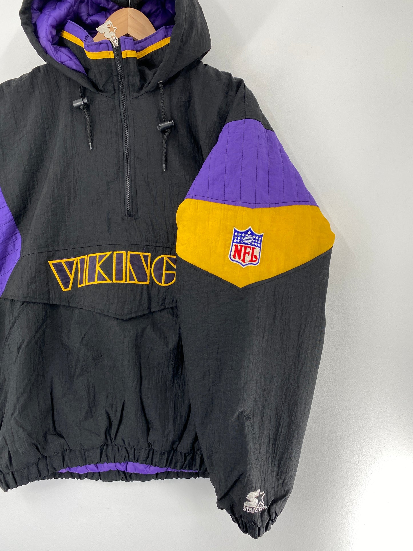 90's STARTER x VIKINGS Size L Vintage NFL Padded Nylon Jacket / F4422N