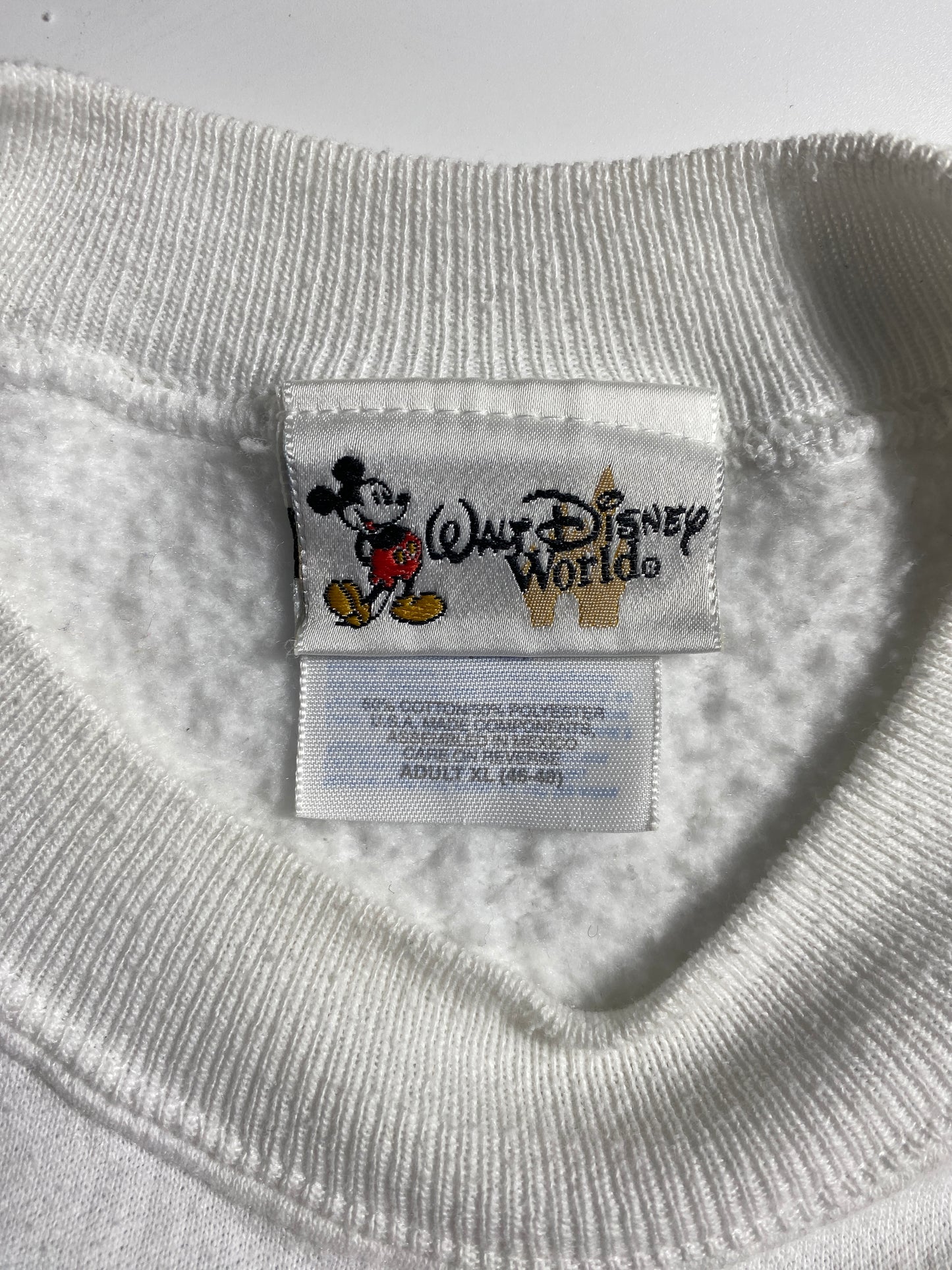 00' DSINEY MICKEY AND FRIENDS Size XL Vintage Sweat-shirt / G3474S
