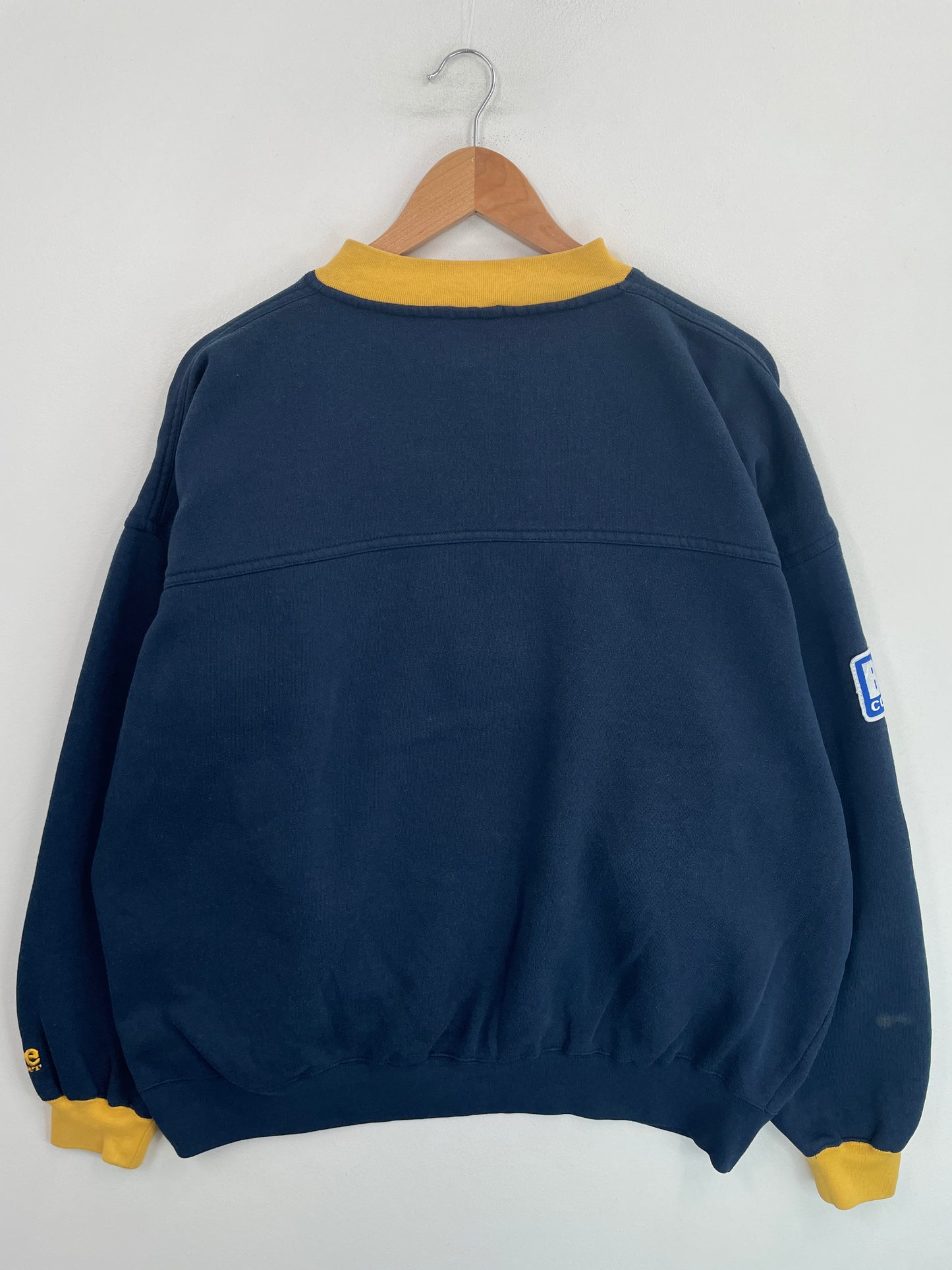Vintage MICHIGAN WOLVERINES Size No Tag (Approx.XL) Vintage College Sweat-Shirt / G6218S