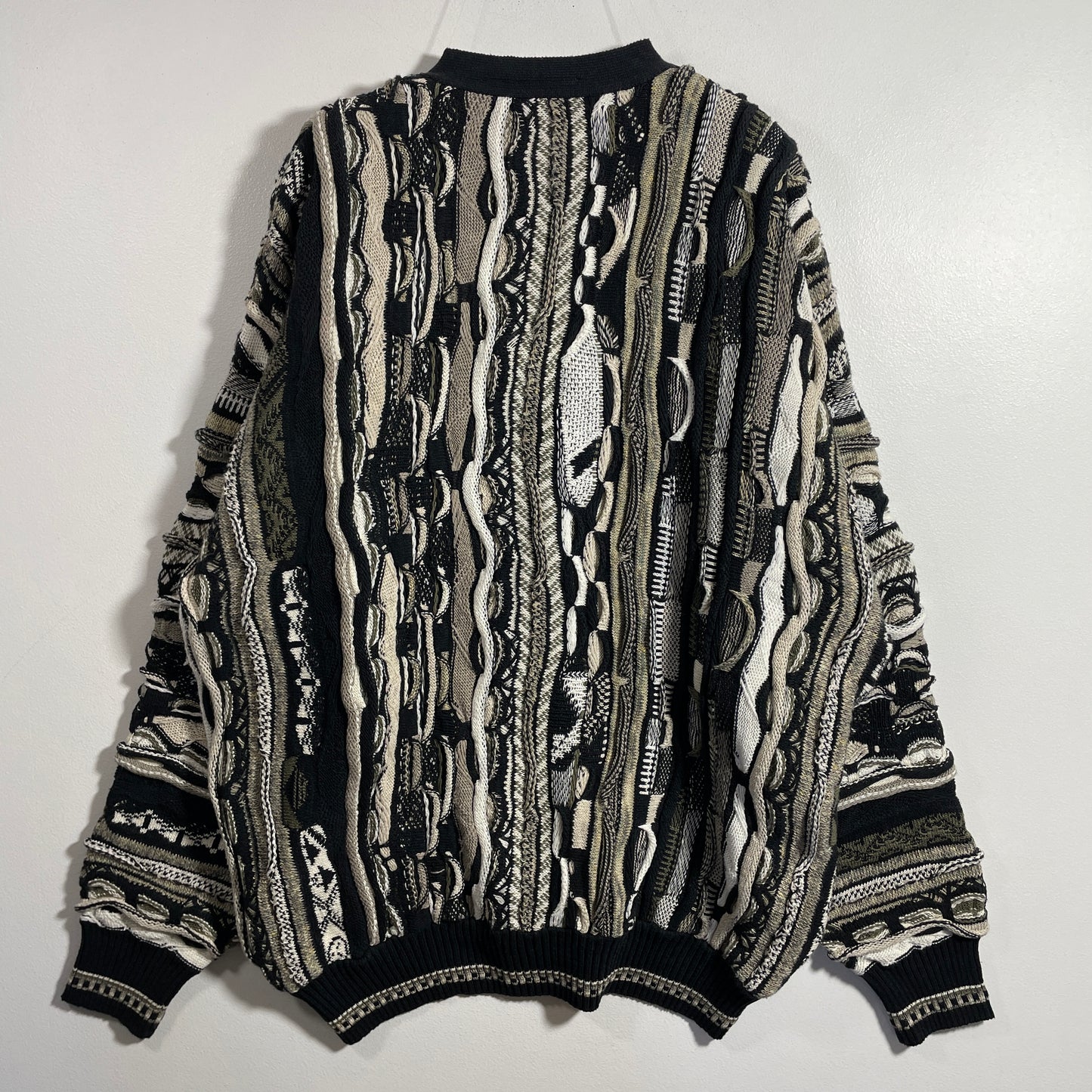 (XL) Vintage 3D COOGI-Style Knit Cardigan / A1145K