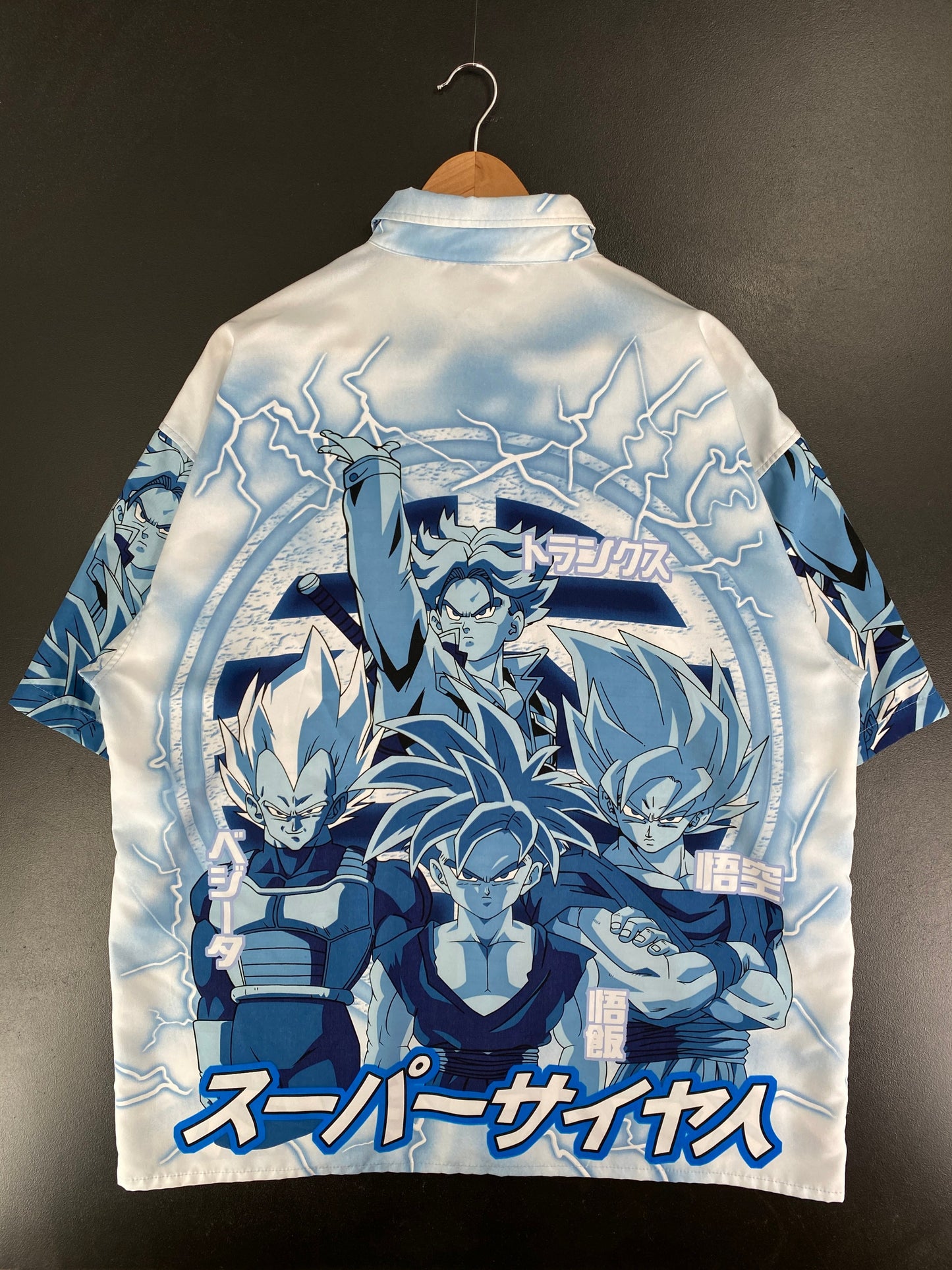 2002 DRAGON BALL Z Size XL Vintage Button down Shirt / F9888B