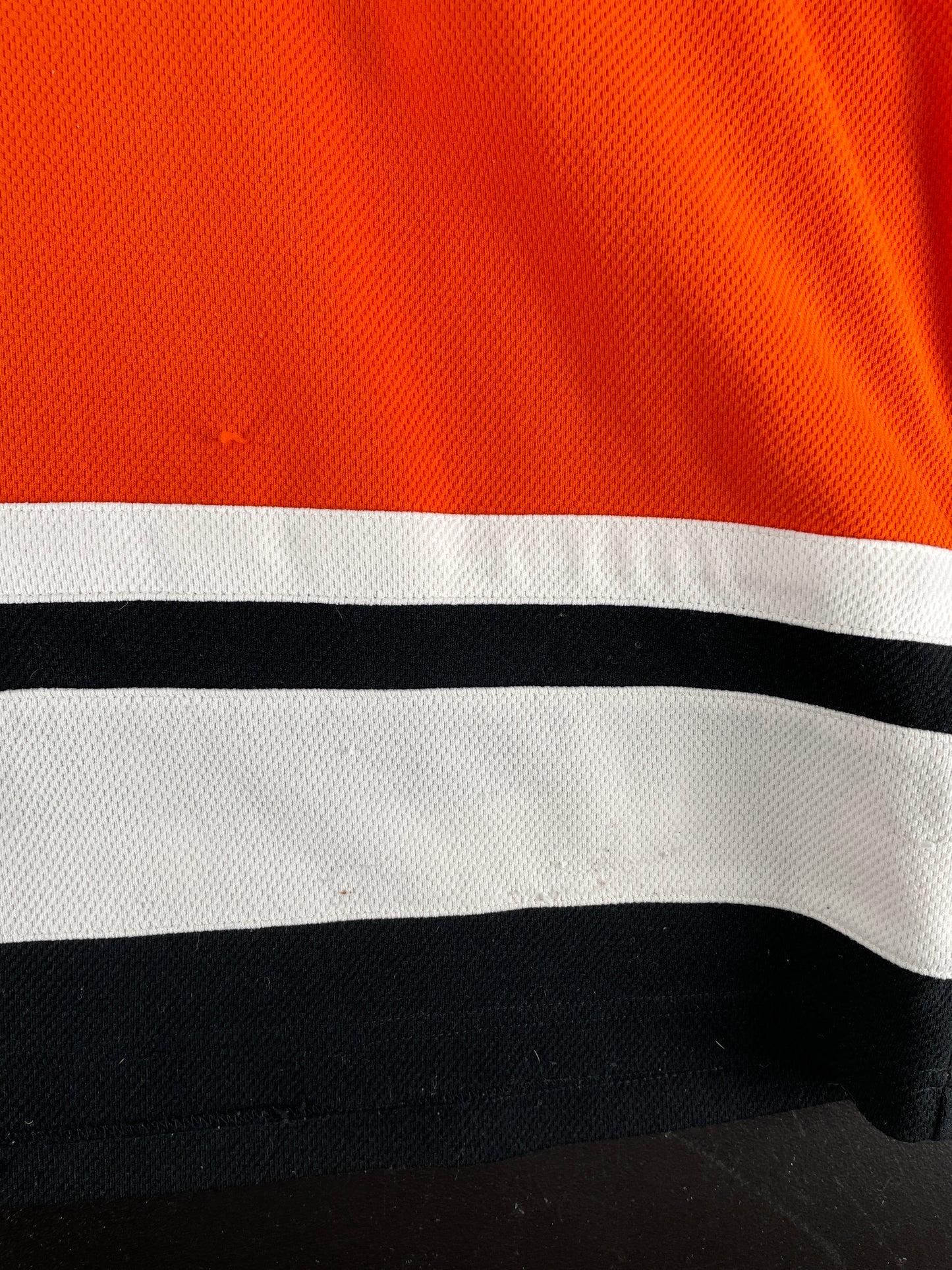 Vintage DISNEY TIGGER Size XL Jersey / F7348J