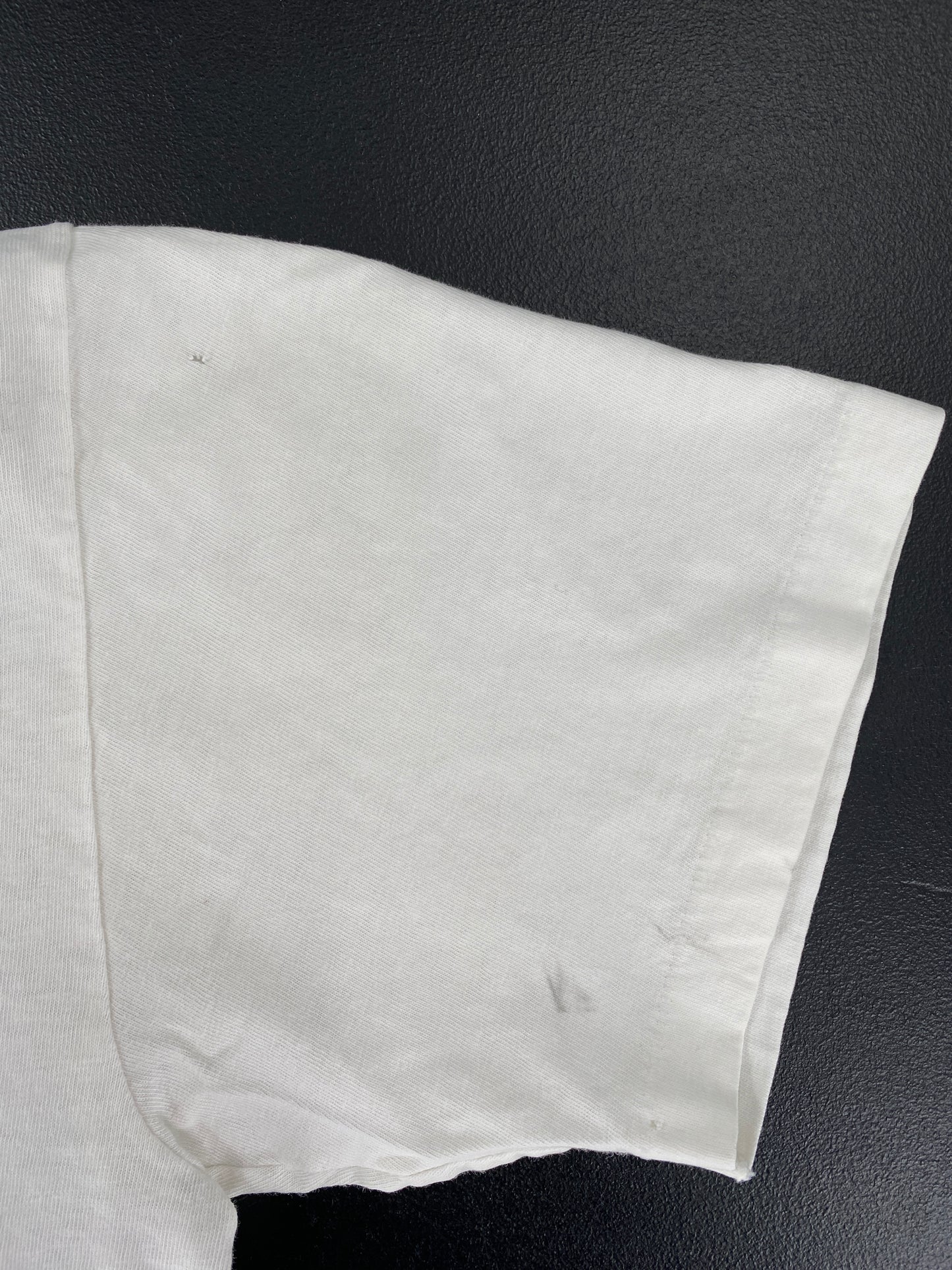 1989 DISNEY INDIANA JONES Size No tag (Approx. S) Vintage T-Shirt / G2301T