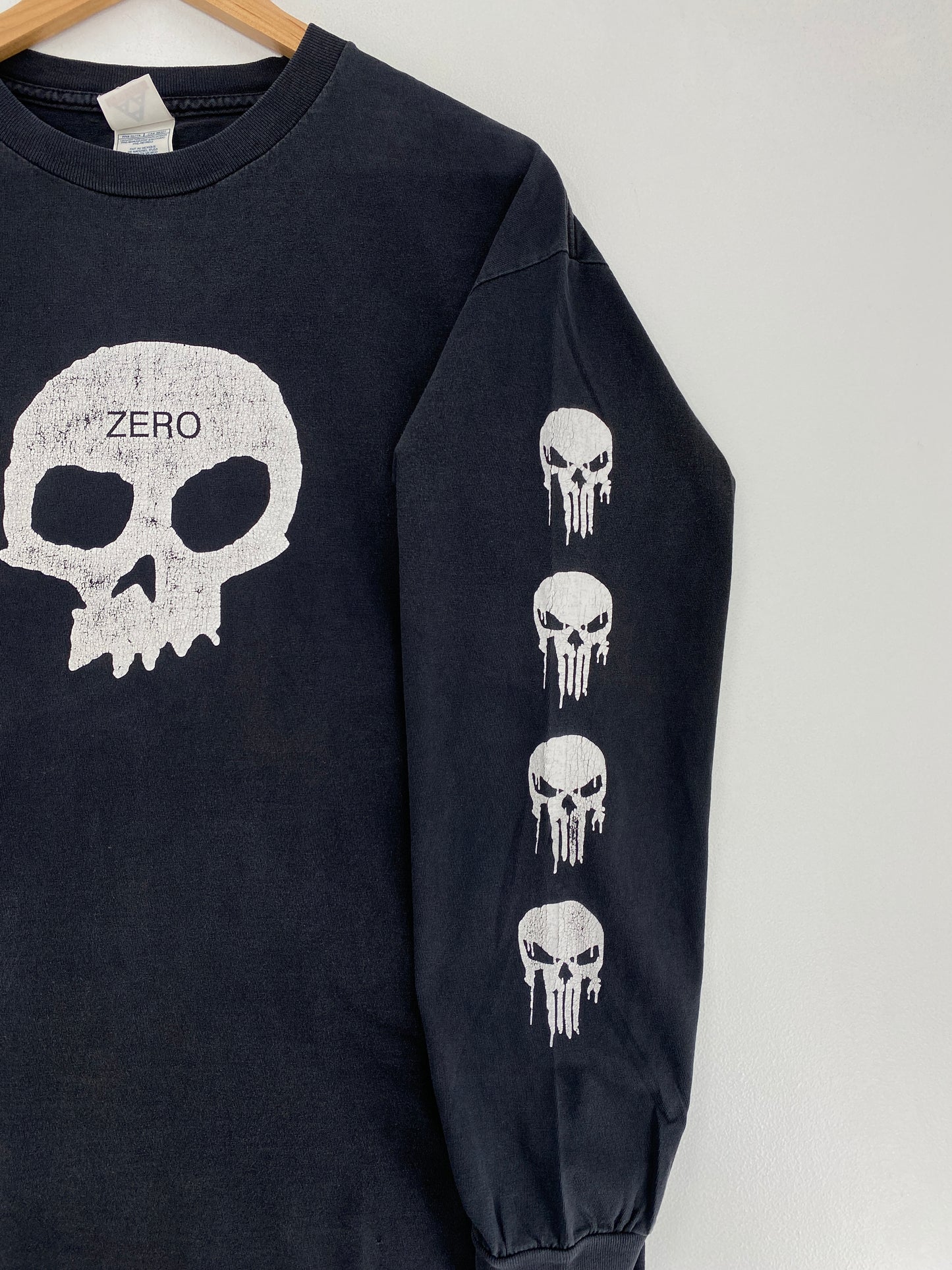 00’ ZERO SKATEBOARDS Size L  SKATE T-shirt / G2157T