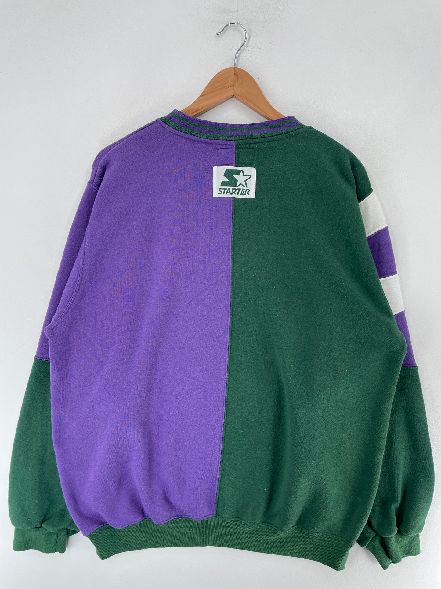 90’s STARTER x MILWAUKEE BUCKS Size L NBA Sweat-shirt / F4607S