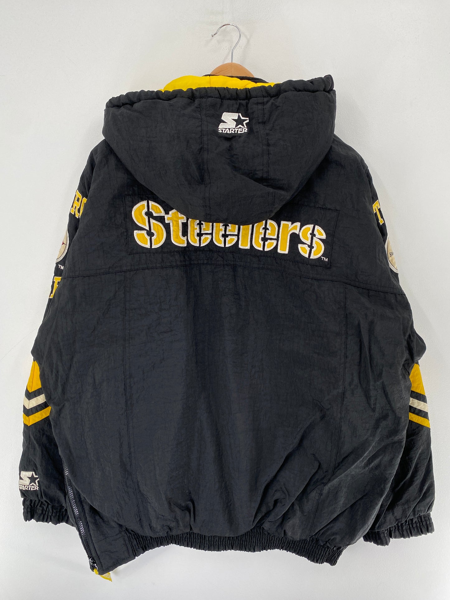 90’s STARTER x PITTSBURGH STEELERS Size L Vintage Padded Nylon Jacket / F5027N