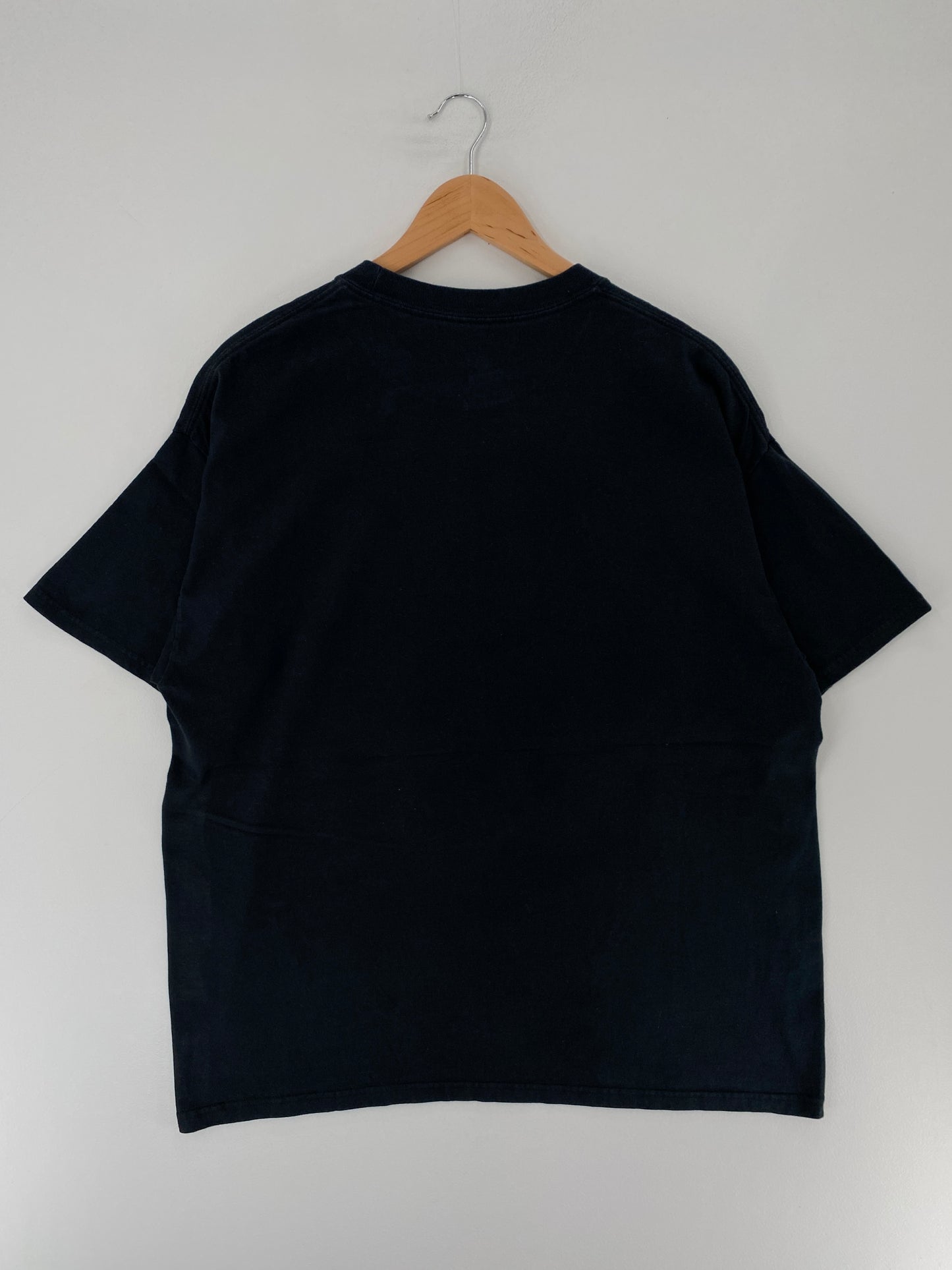 2008 "MICKEY's NOT SO SCARY HALLOWEEN PARTY" Size XL Vintage Disney T-Shirt / F2526T