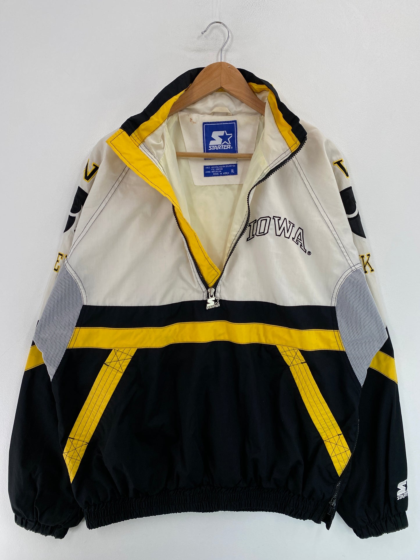 90’s STARTER x IOWA HAWKEYES Size XL Nylon Jacket / G4770N