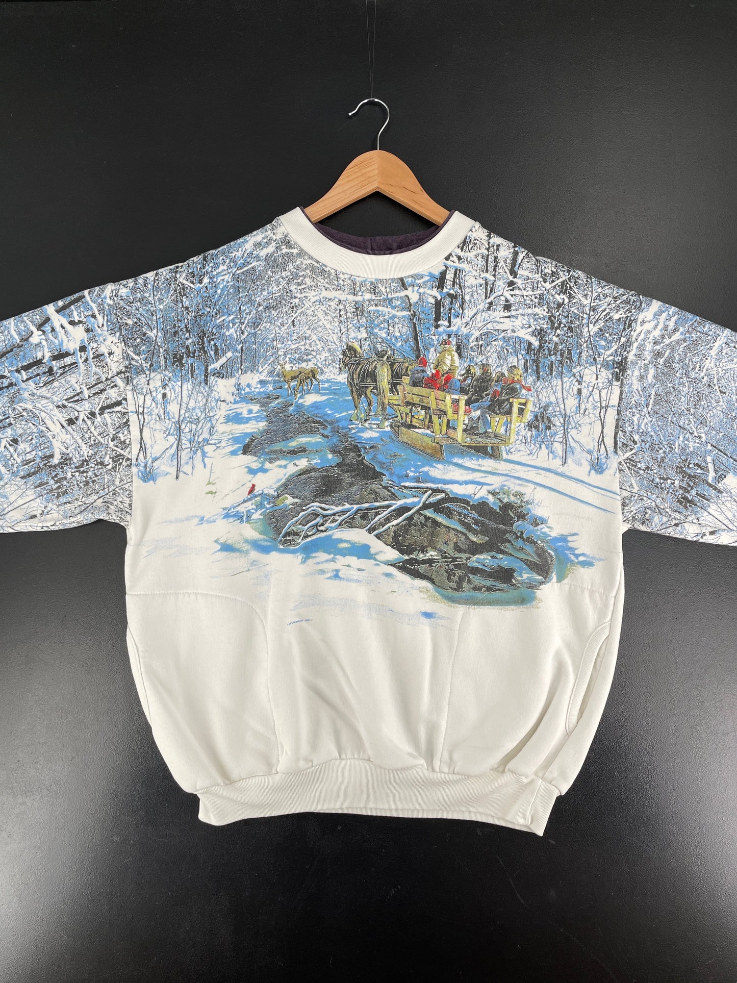 90’s SNOW FOREST Size Approx. XL Animal Sweat-Shirt / G5637S