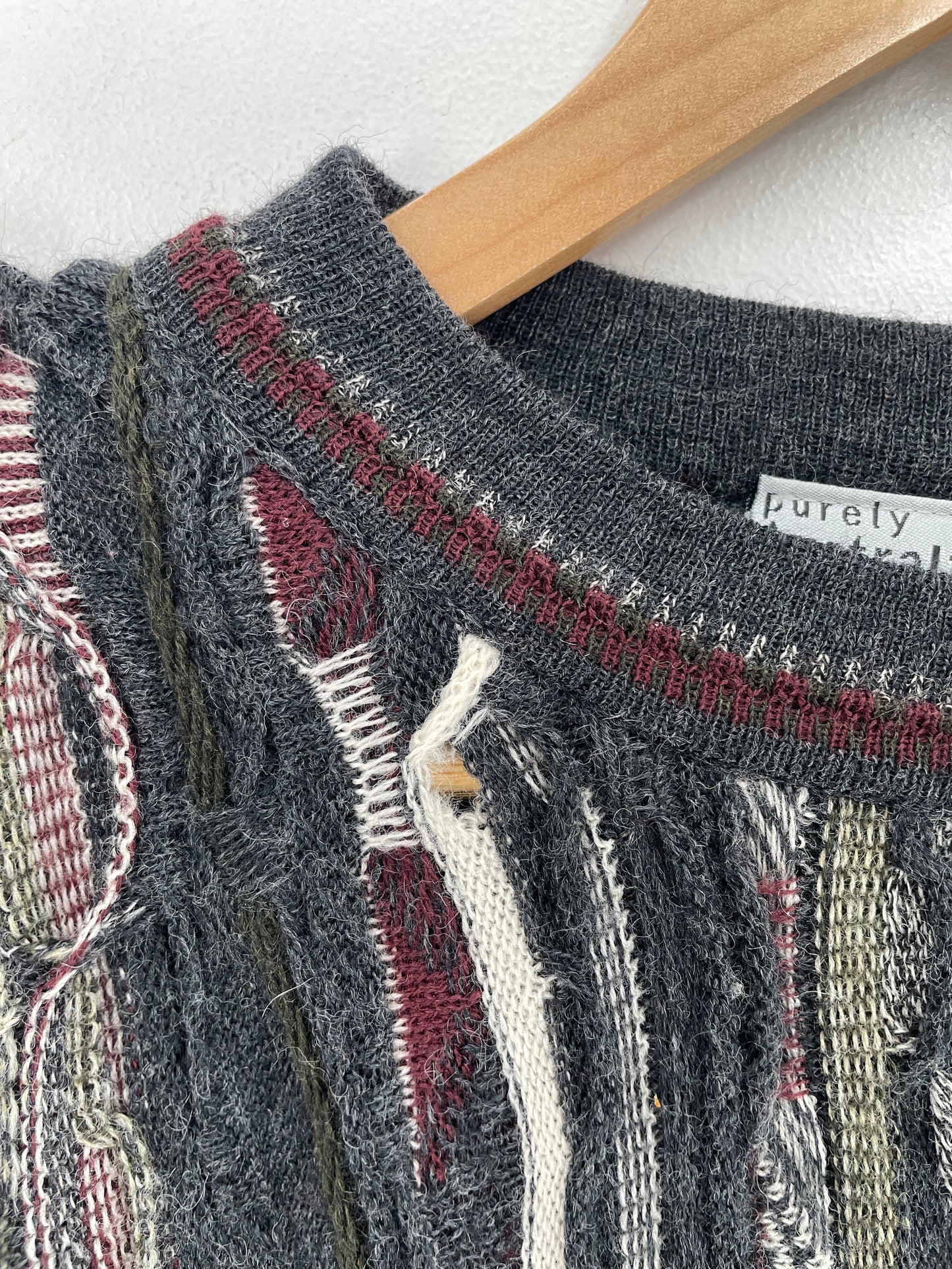 Vintage COOGI Style Size L Wool Knit Sweater / F3761K