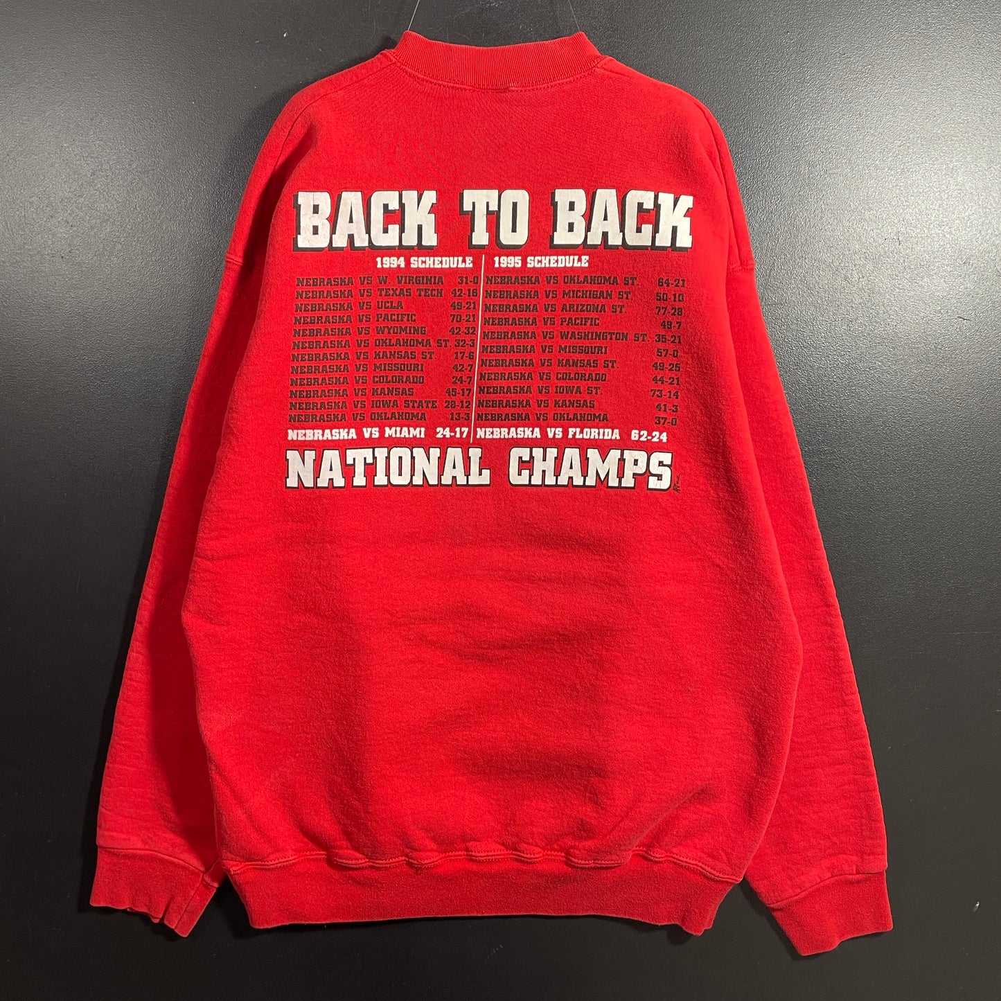 (XL) 90’s NEBRASKA HUSKERS Vintage College Sweatshirt / A1169S