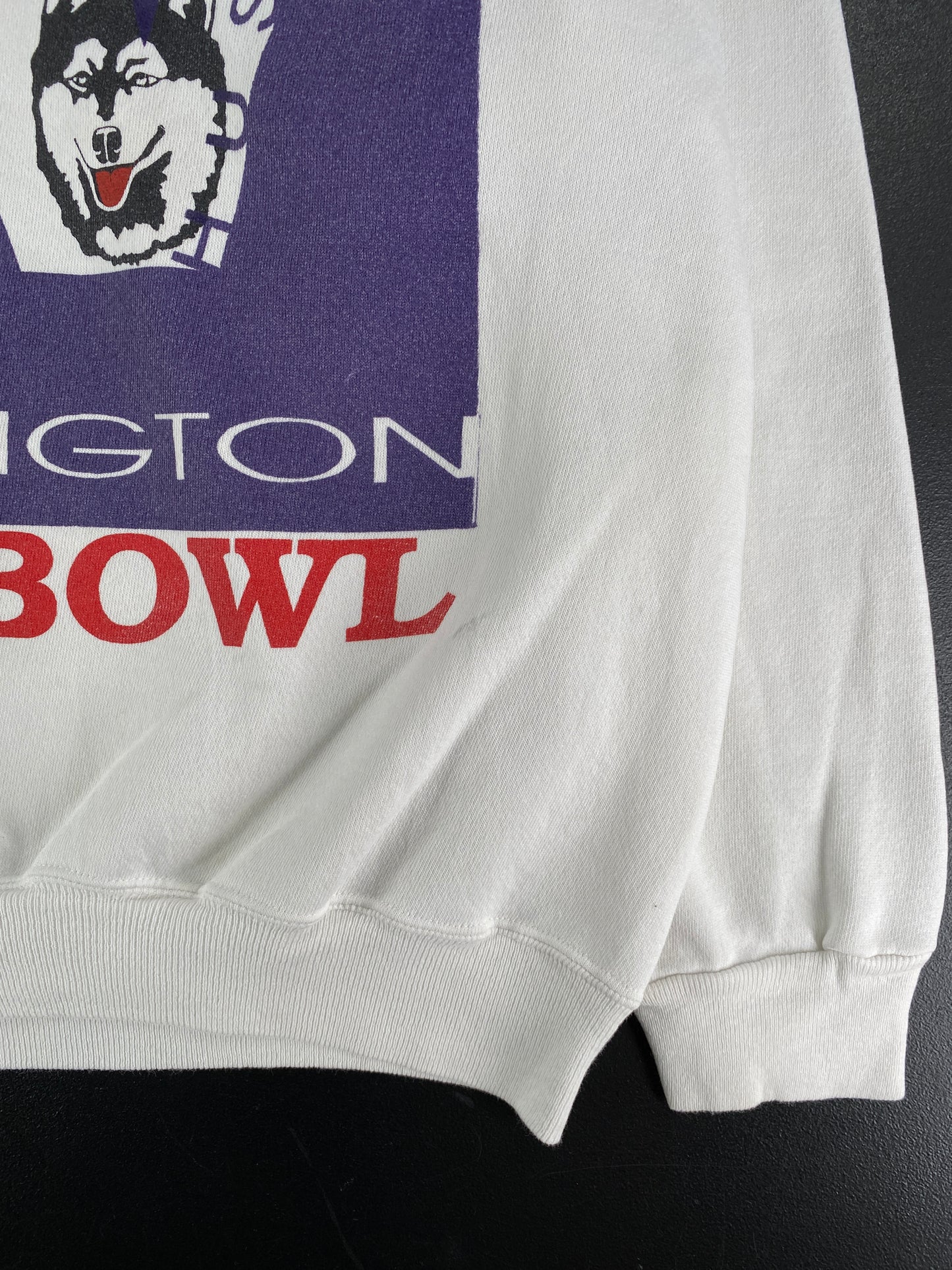 1993 WASHINGTON HUSKIES Size No Tag (Approx.L) Vintage College Sweat-Shirt / F6358S