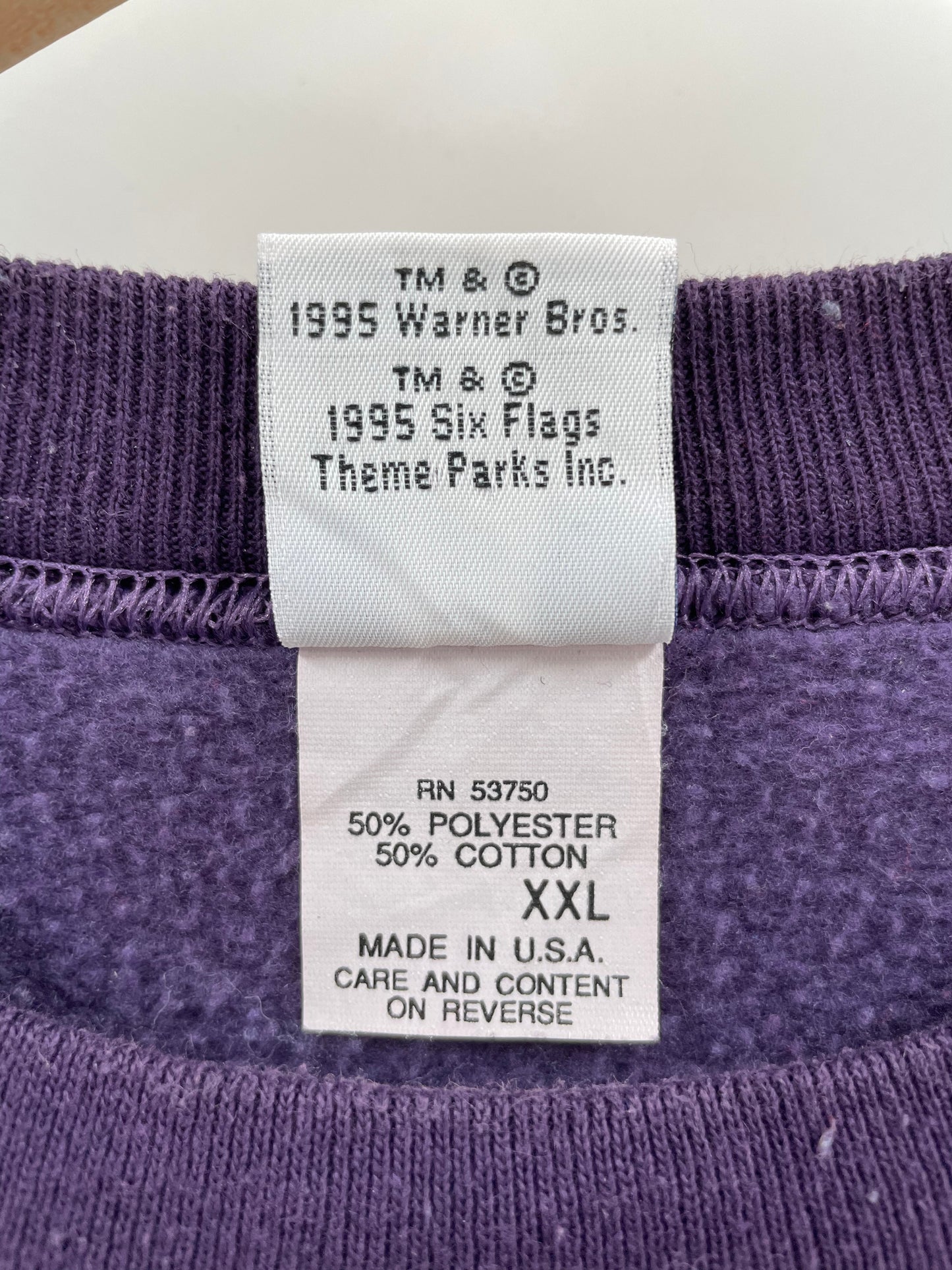 1995 LOONEY TUNES SIX FLAG Made in USA Size XXL Vintage Sweat-shirt / G6830S