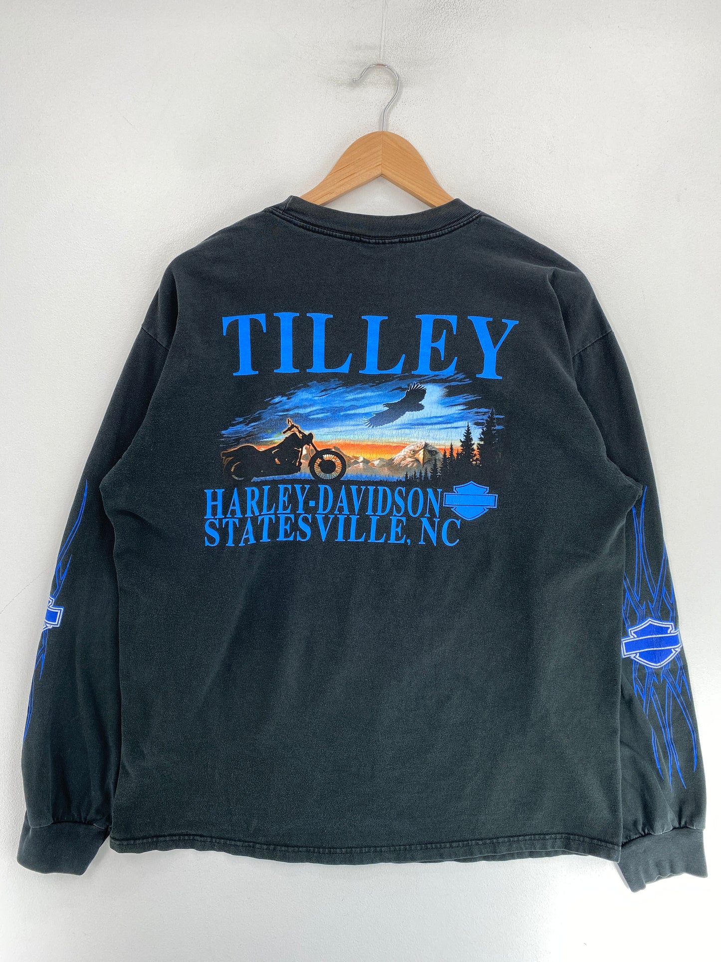 2004 HARLEY DAVIDSON Size XL Vintage Long Sleeve T-Shirt / G3103T