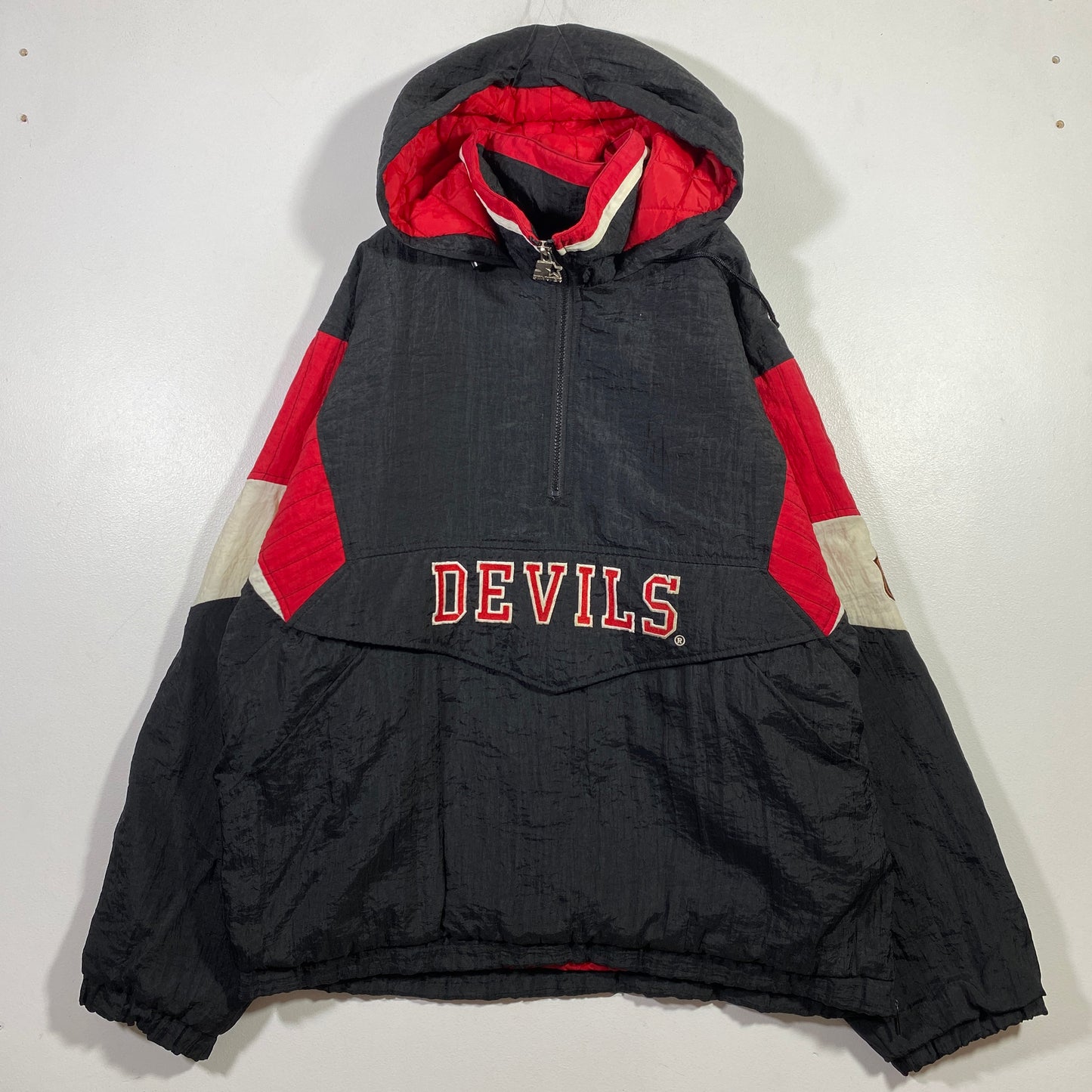 (L) 90's STARTER X DEVILS Vintage NHL Padded Nylon Jacket / A0789N