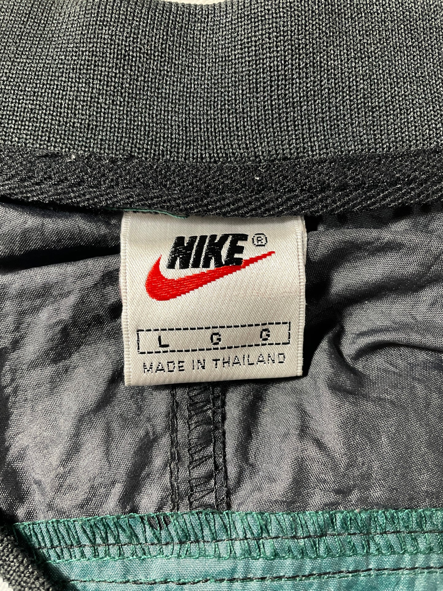 90’s NIKE Size L Vintage Nylon Jacket / F7709N