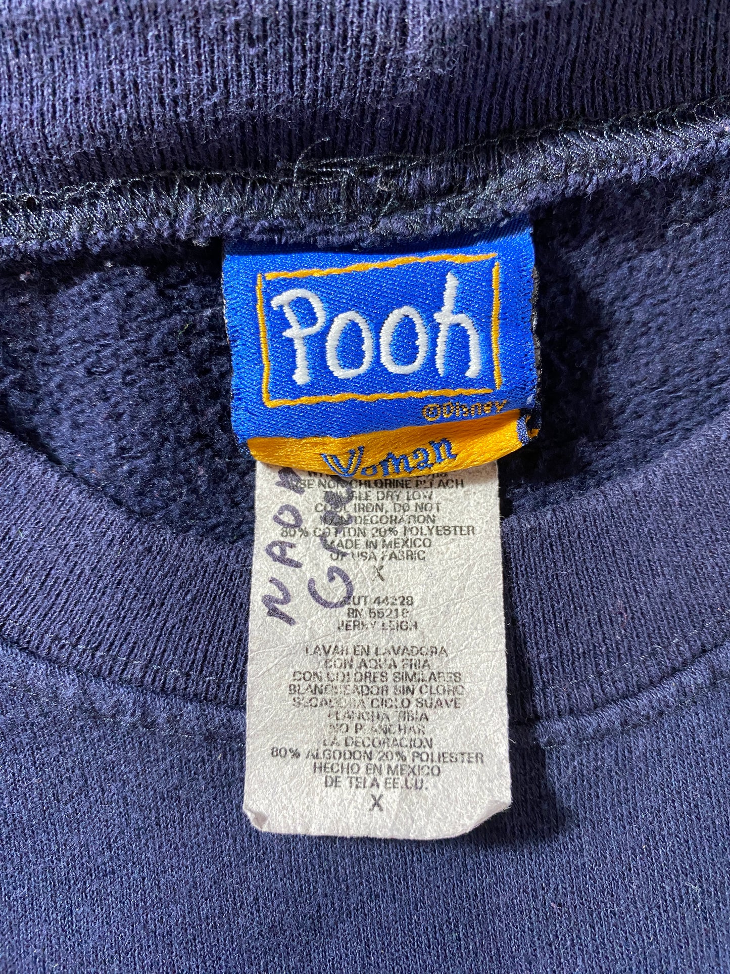 Vintage DISNEY POOH Size Ladies XL Sweat-shirt / F9177S