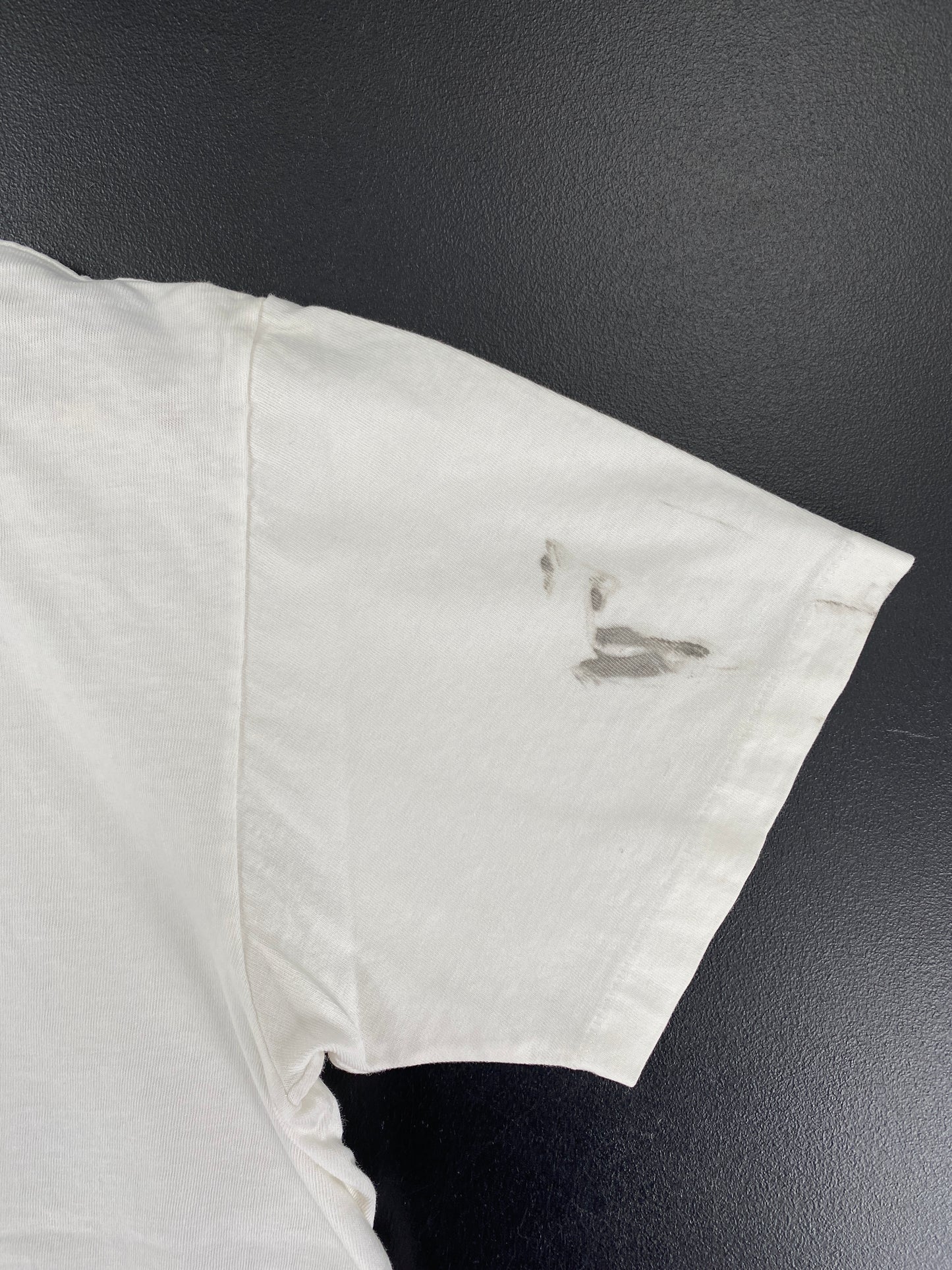 1989 DISNEY INDIANA JONES Size No tag (Approx. S) Vintage T-Shirt / G2301T